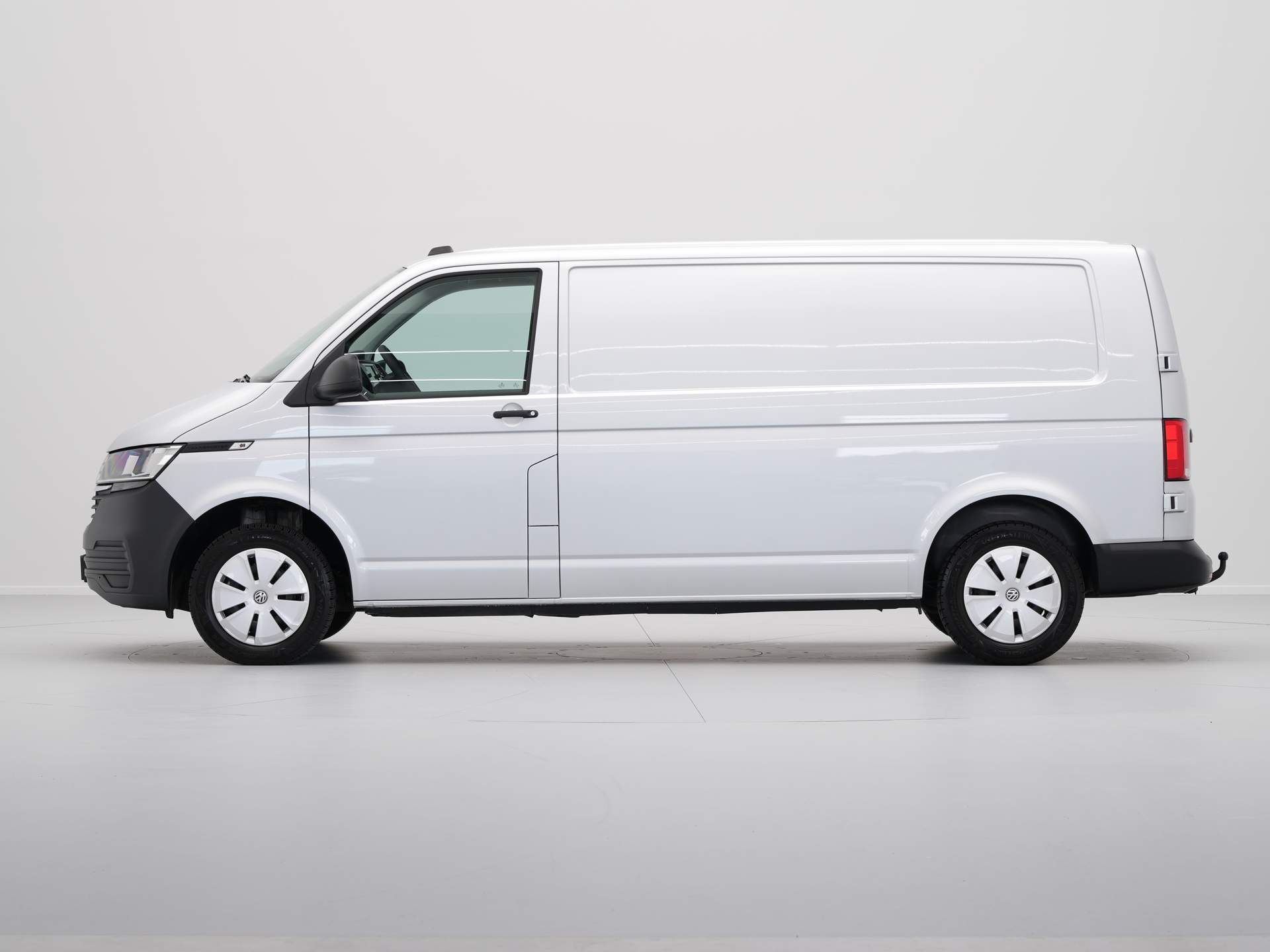 Volkswagen - Transporter 2.0 TDI L2H1 28 Economy Business - 2023