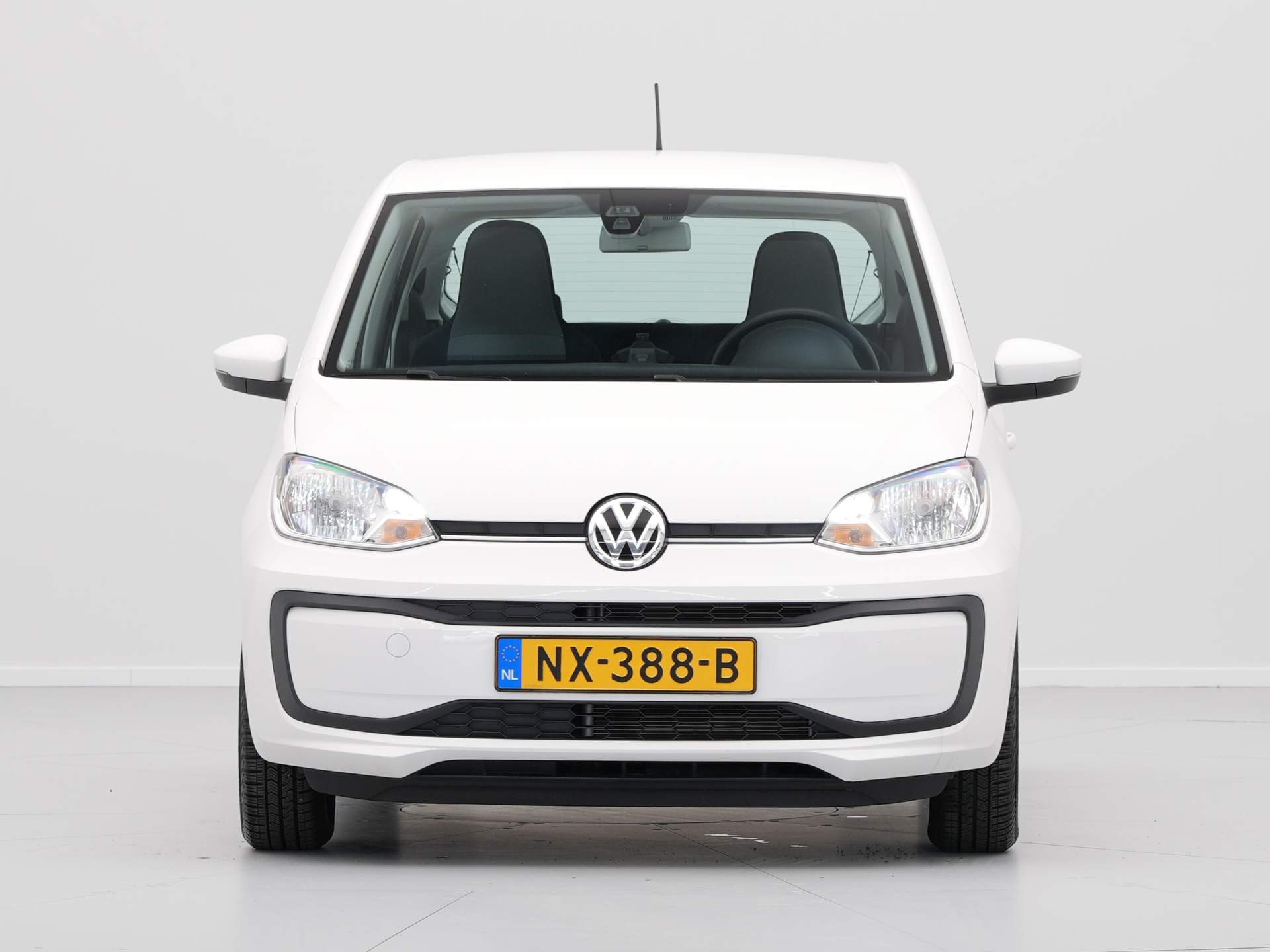 Volkswagen - up! 1.0 BMT move up! - 2017