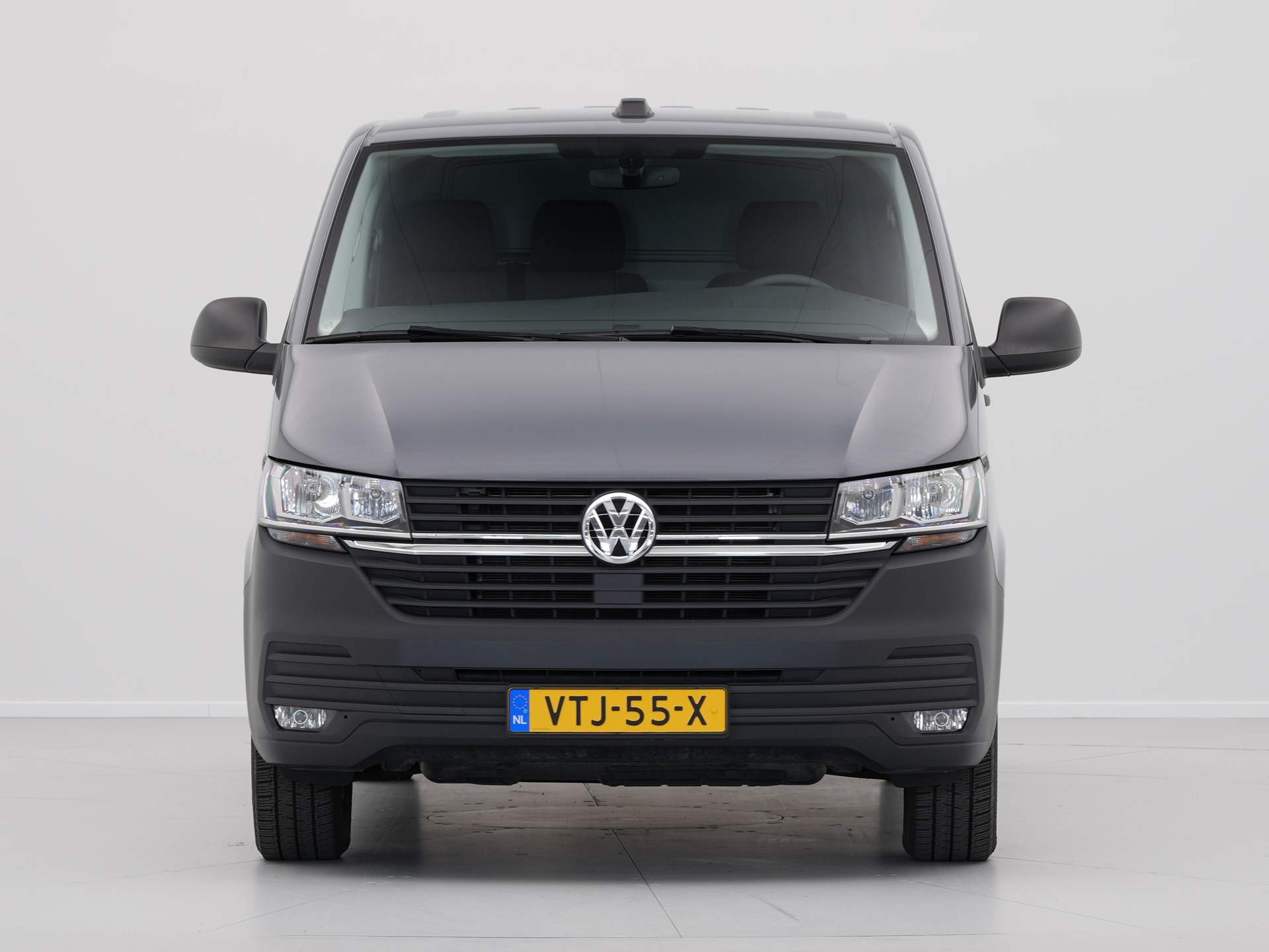 Volkswagen - Transporter 2.0 TDI L2H1 28 - 2023