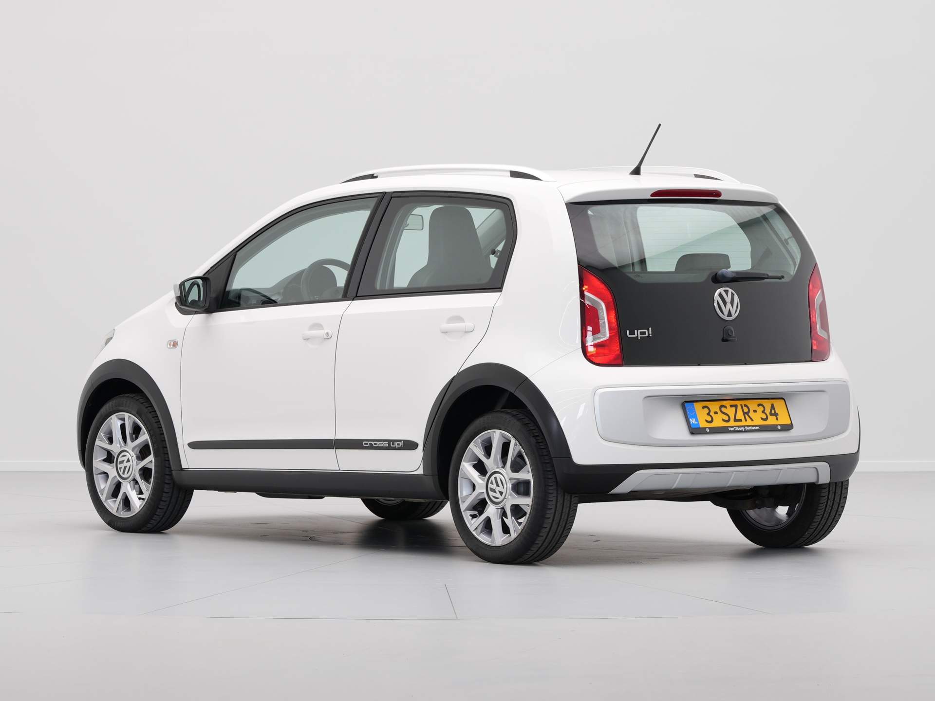 Volkswagen - up! 1.0 cross up! 75pk BlueMotion - 2014