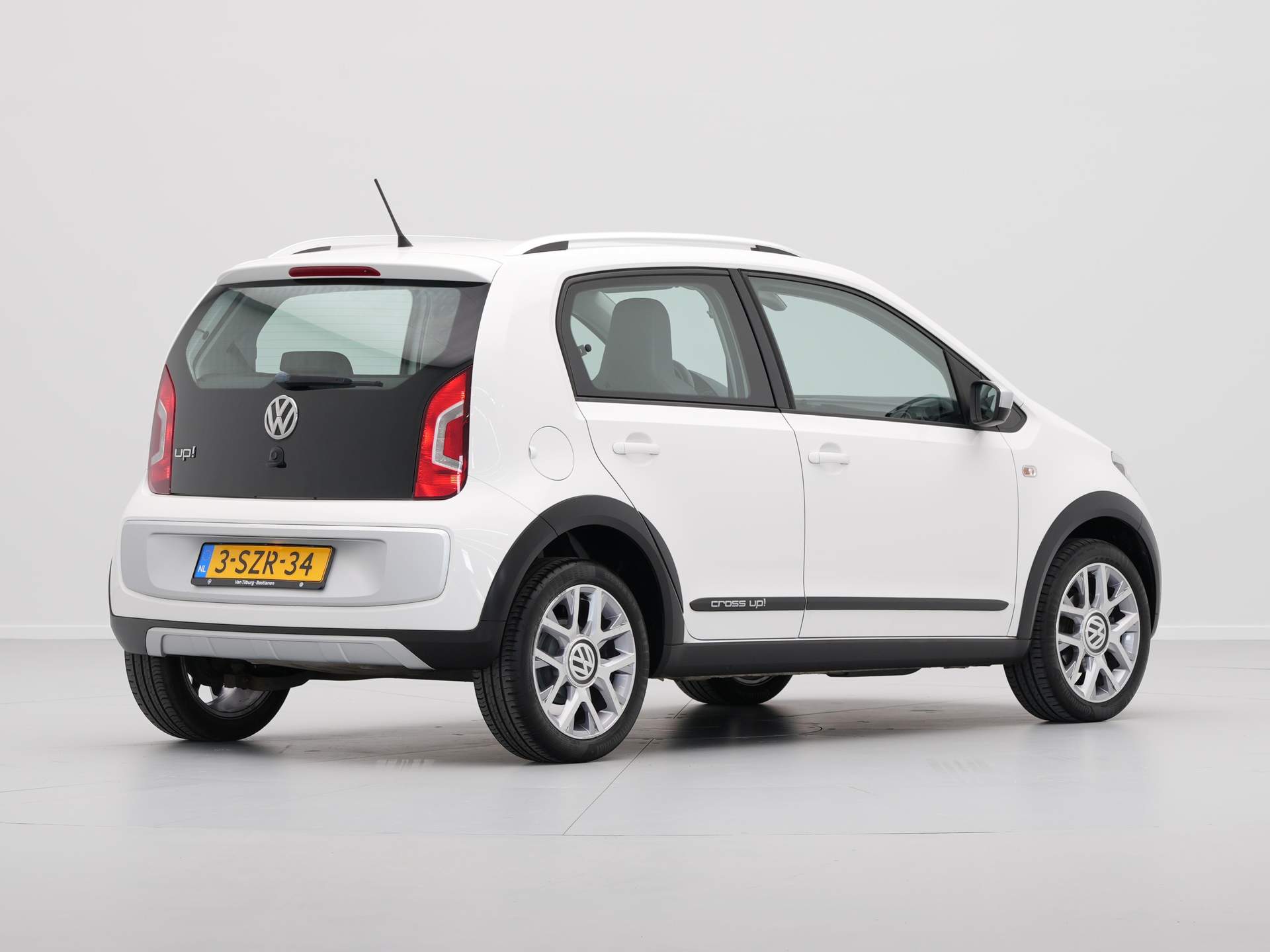 Volkswagen - up! 1.0 cross up! 75pk BlueMotion - 2014