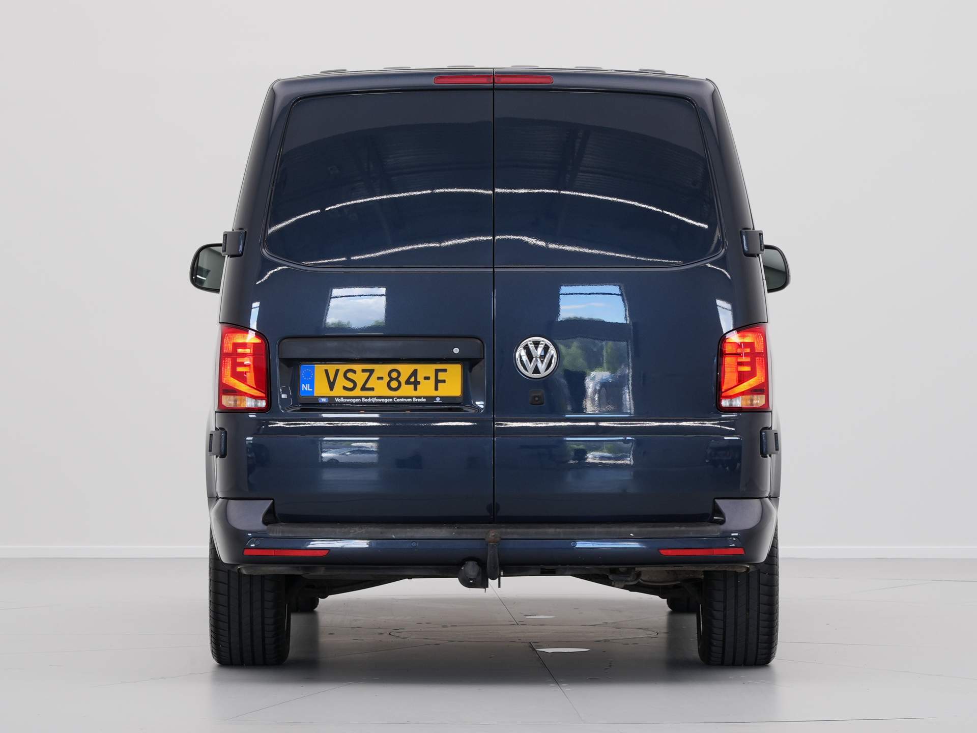 Volkswagen - Transporter 2.0 TDI 204pk DSG L1H1 28 Bulli - 2022