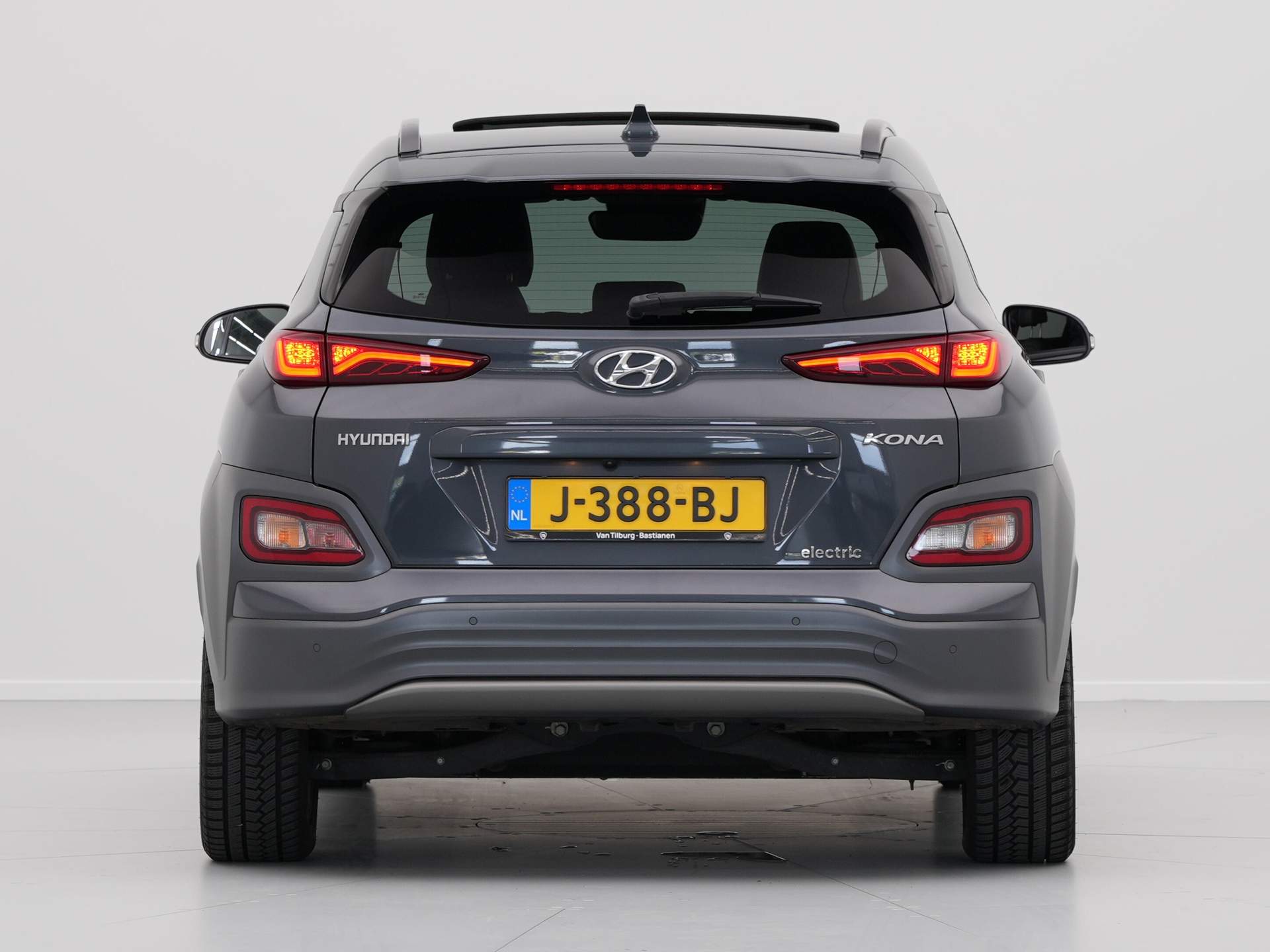 Hyundai - KONA EV Premium 64 kWh - 2019