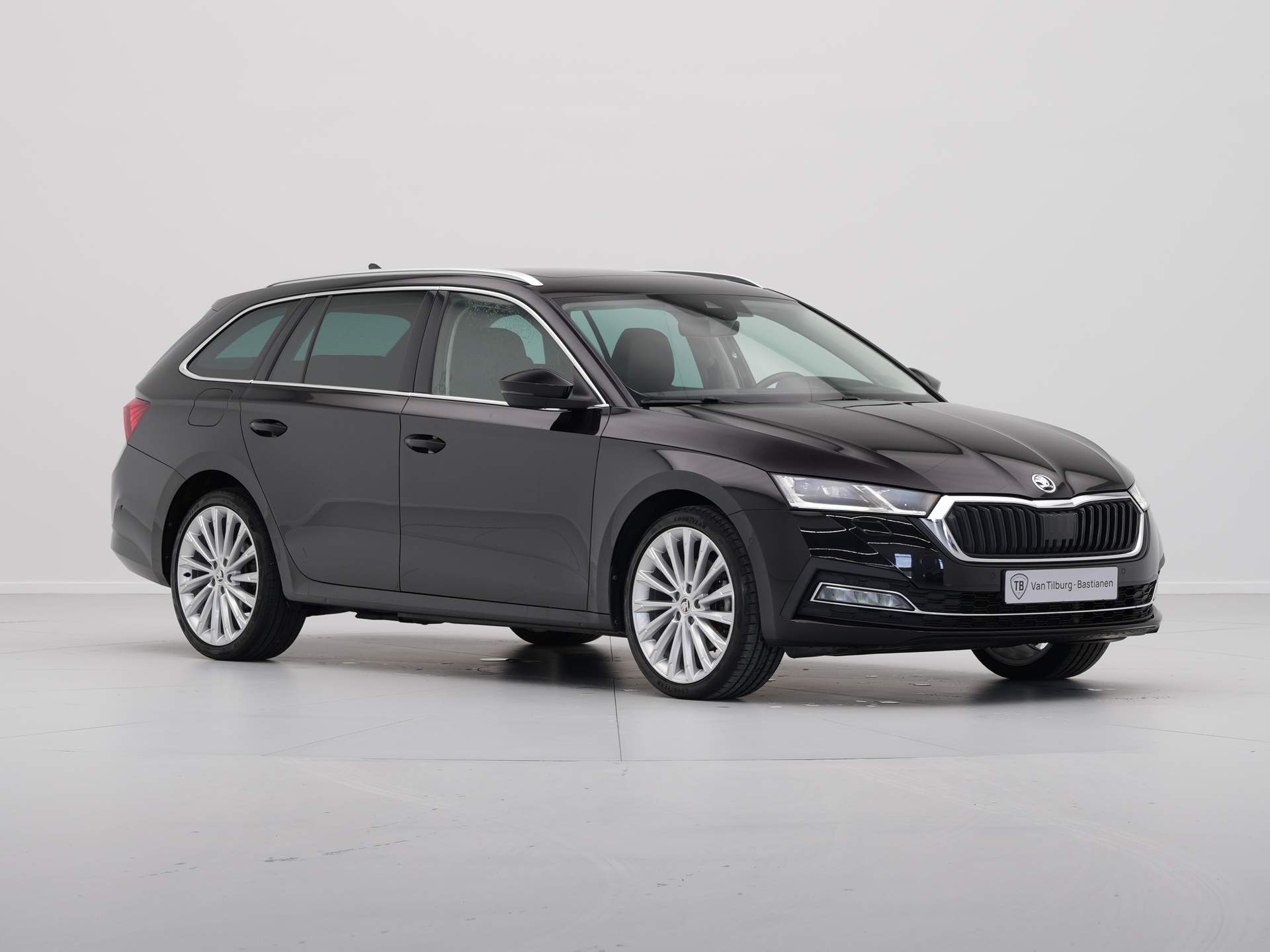 Škoda - Octavia Combi 1.4 TSI iV PHEV Business Edition - 2021