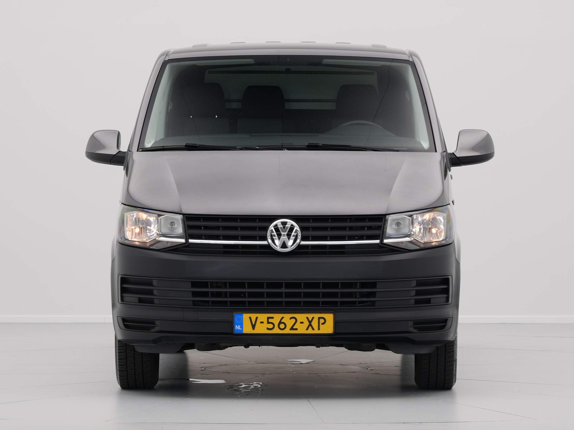 Volkswagen - Transporter 2.0 TDI 102pk L2H1 Trendline - 2019