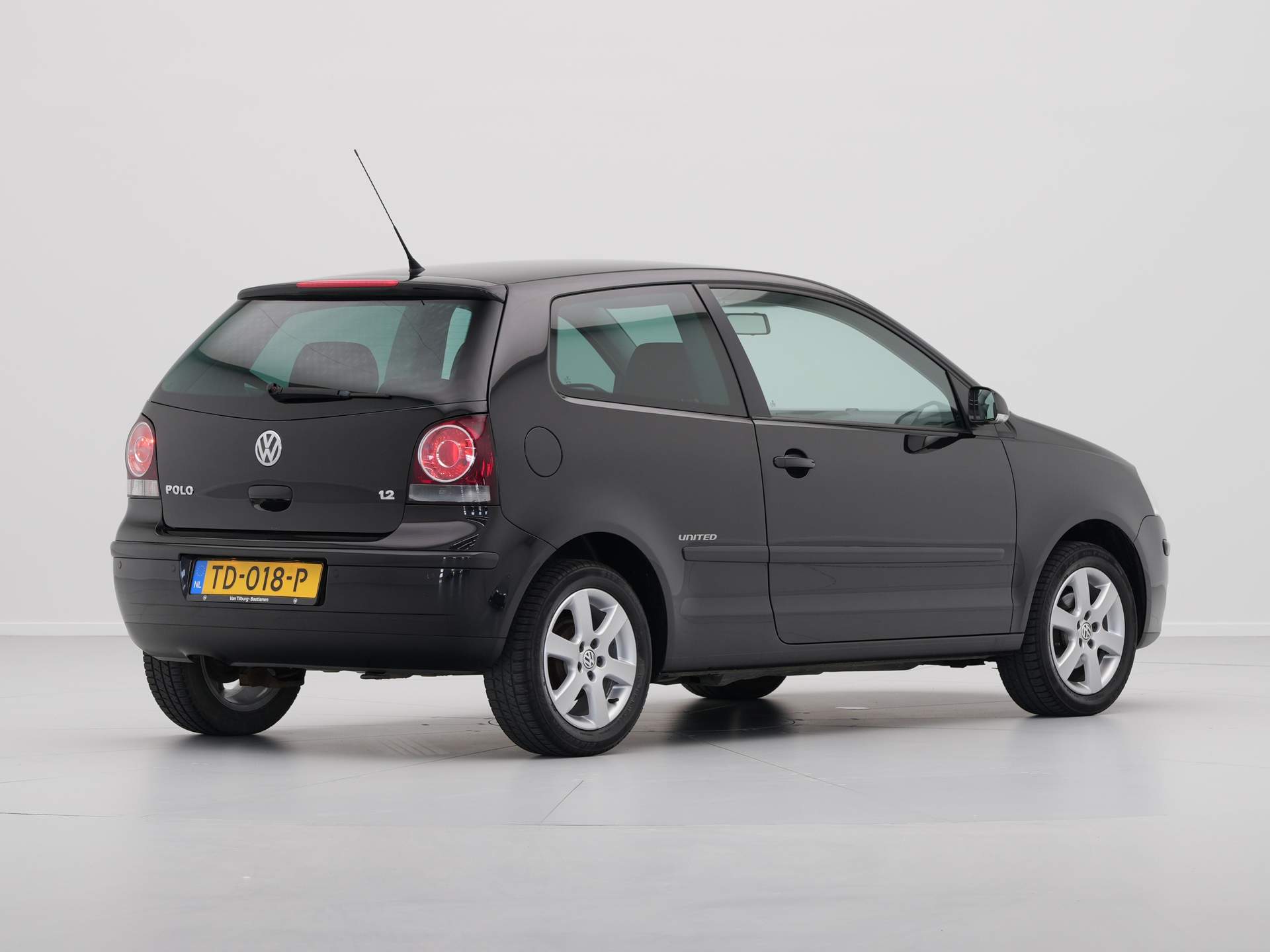 Volkswagen - Polo 1.2-12V Trendline - 2009