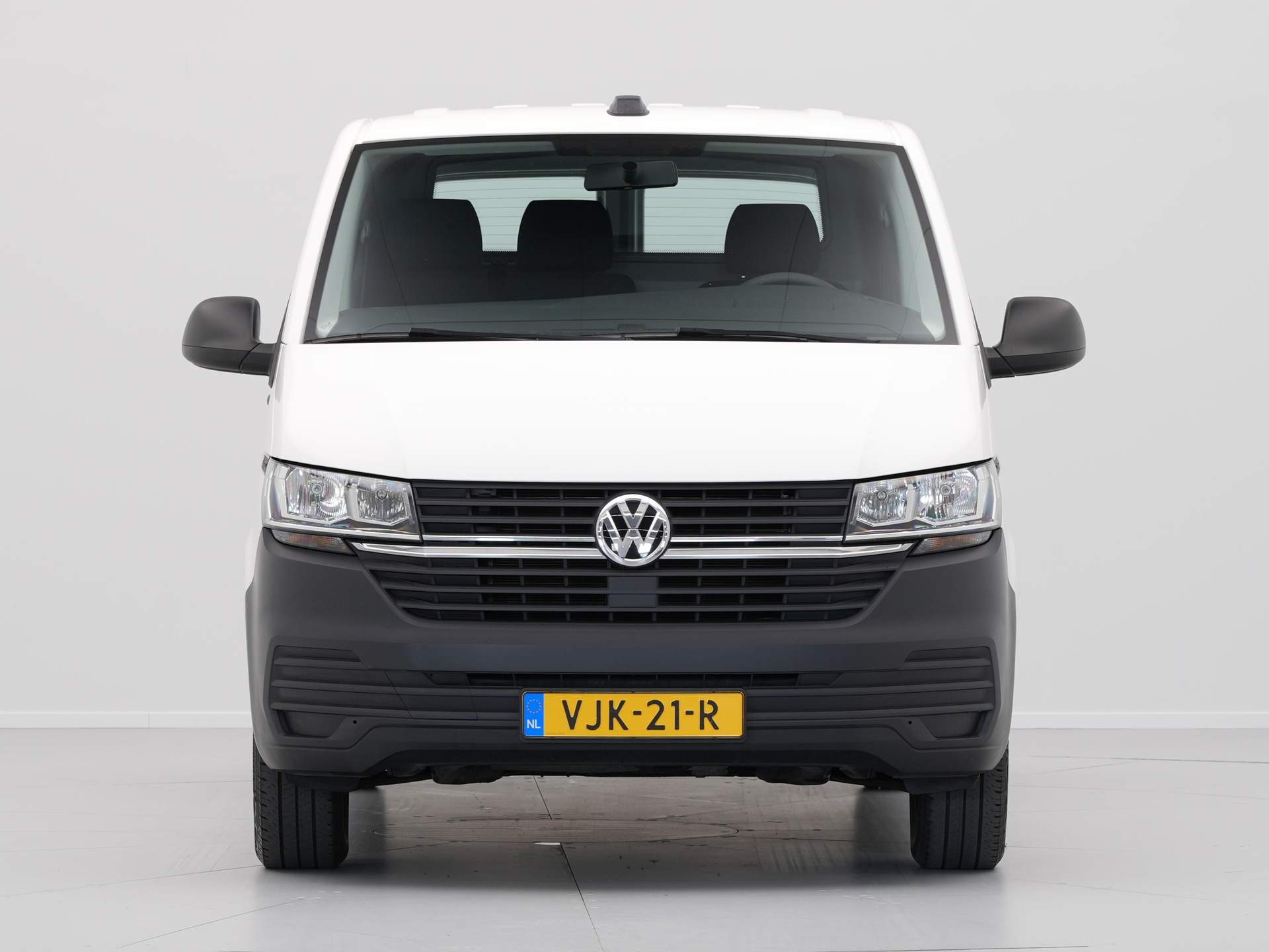 Volkswagen - Transporter 2.0 TDI L2H1 28 Economy Business - 2021