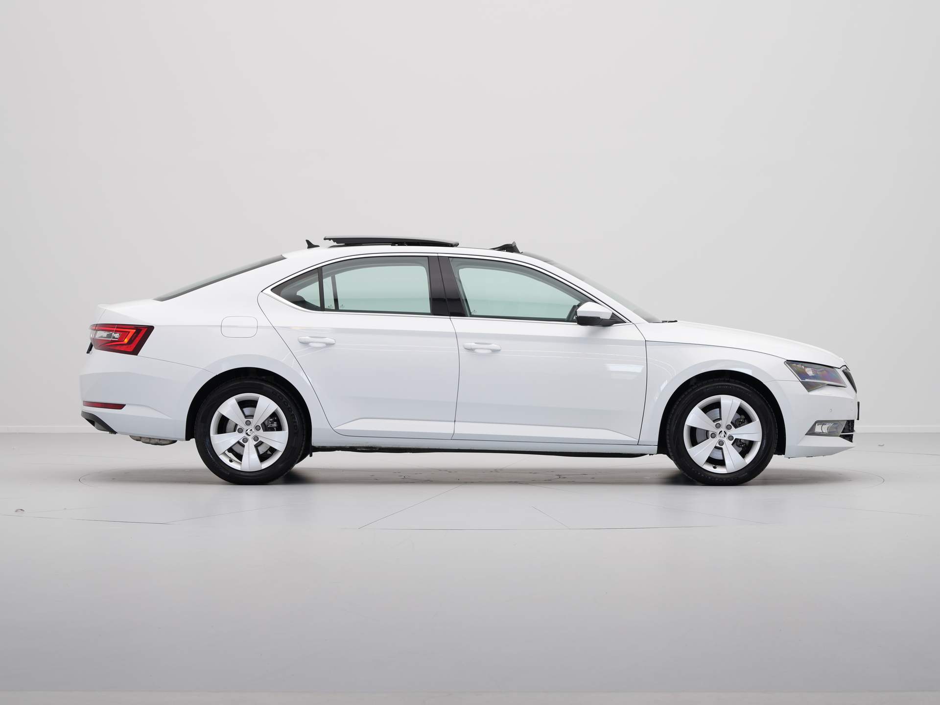 Škoda - Superb 1.5 TSI 150pk DSG Ambition Business - 2019