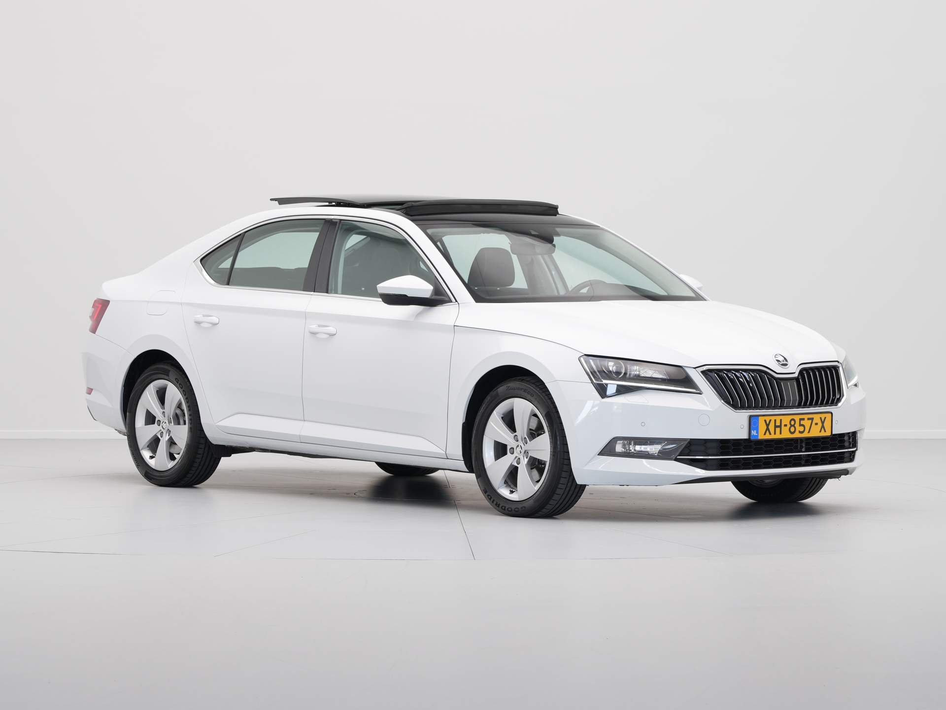 Škoda - Superb 1.5 TSI 150pk DSG Ambition Business - 2019