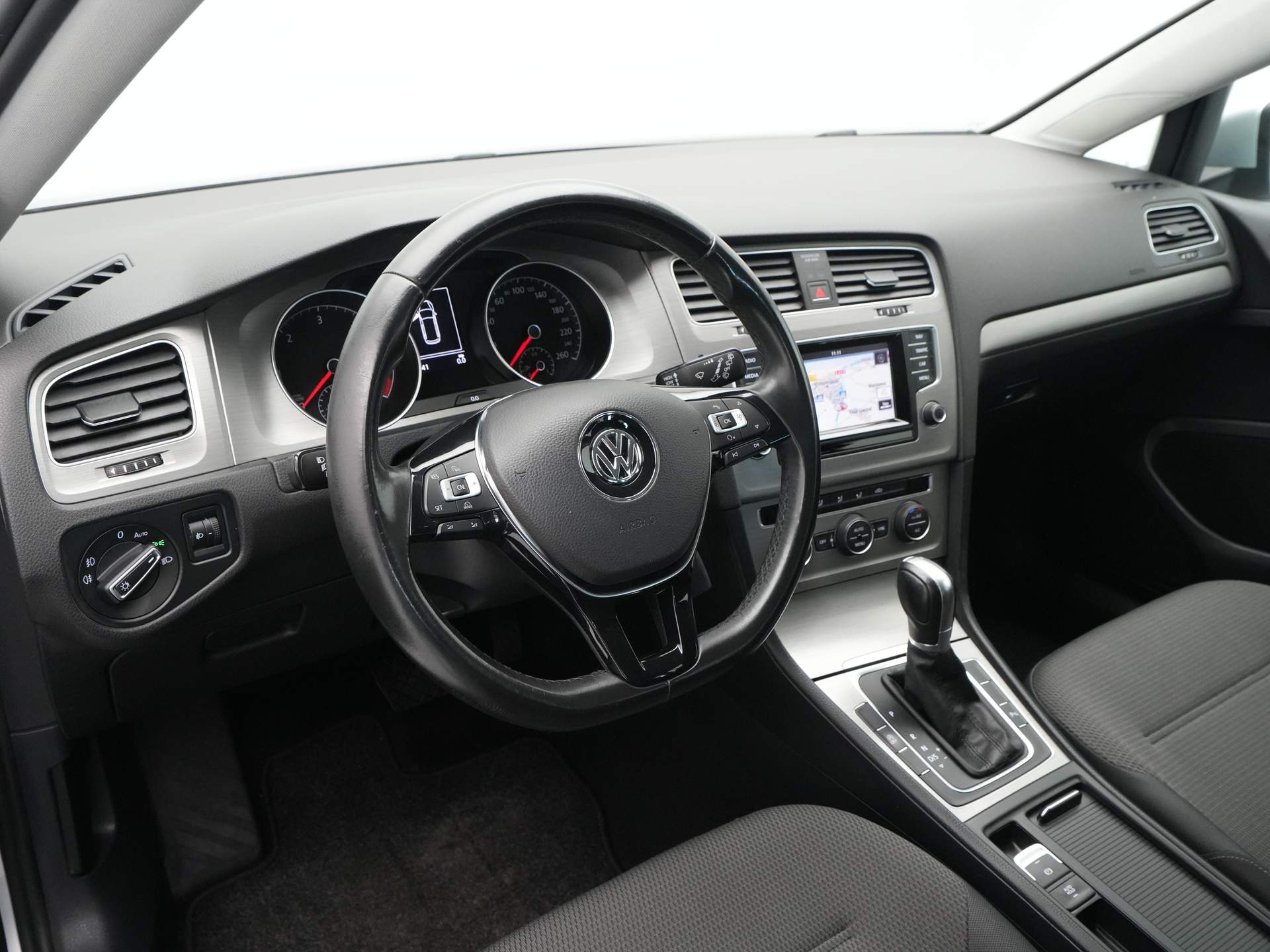 Volkswagen - GOLF Variant 1.6 TDI Comfortline - 2014