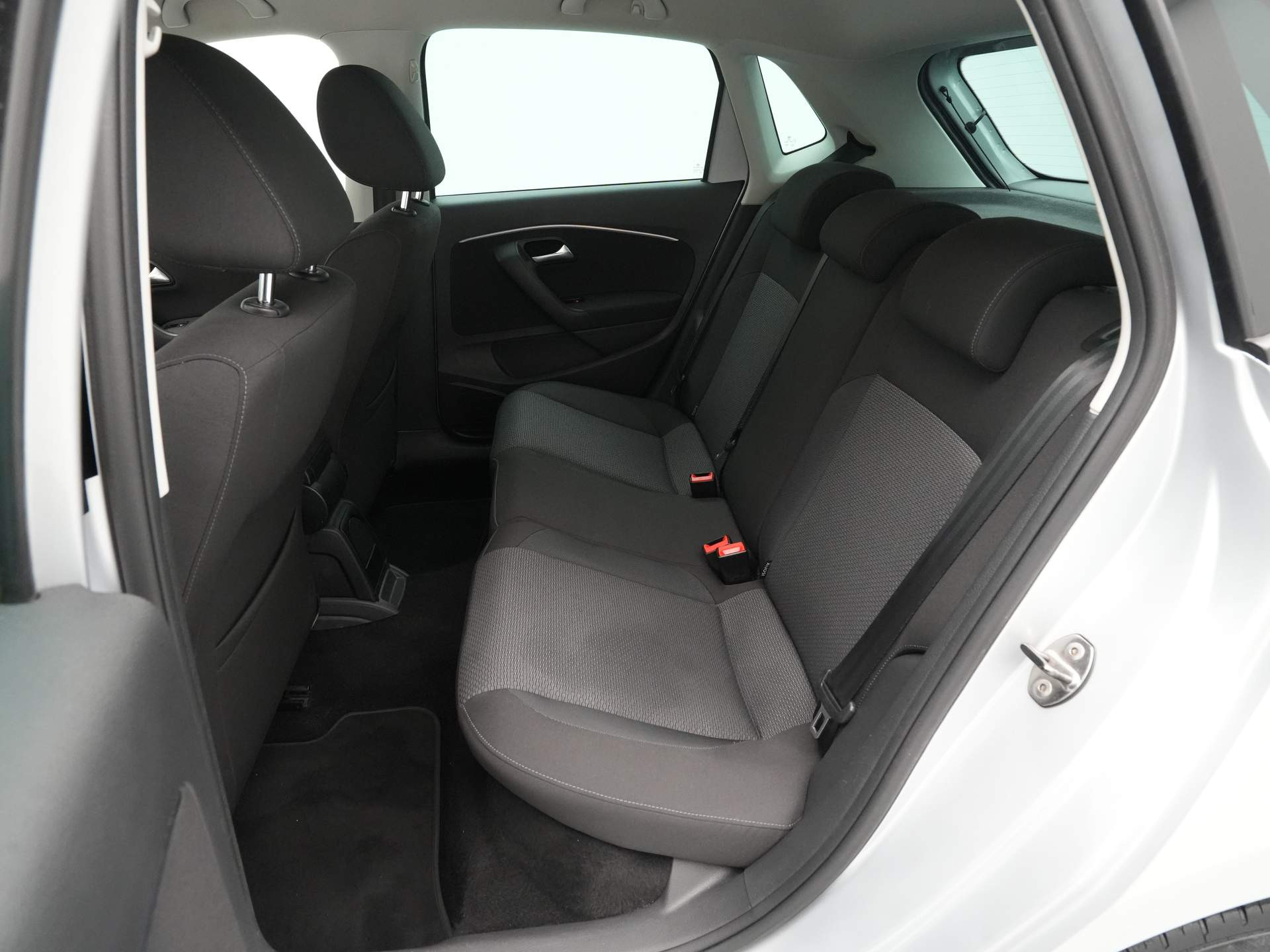 Volkswagen - Polo 1.2 TSI Highline - 2015