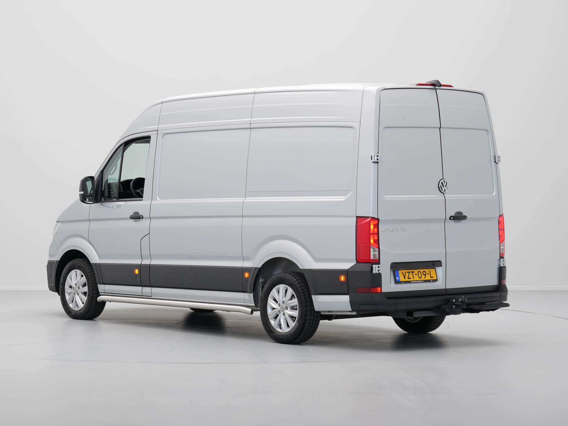 Volkswagen - Crafter 35 2.0 TDI 140 L3H3 Exclusive - 2024