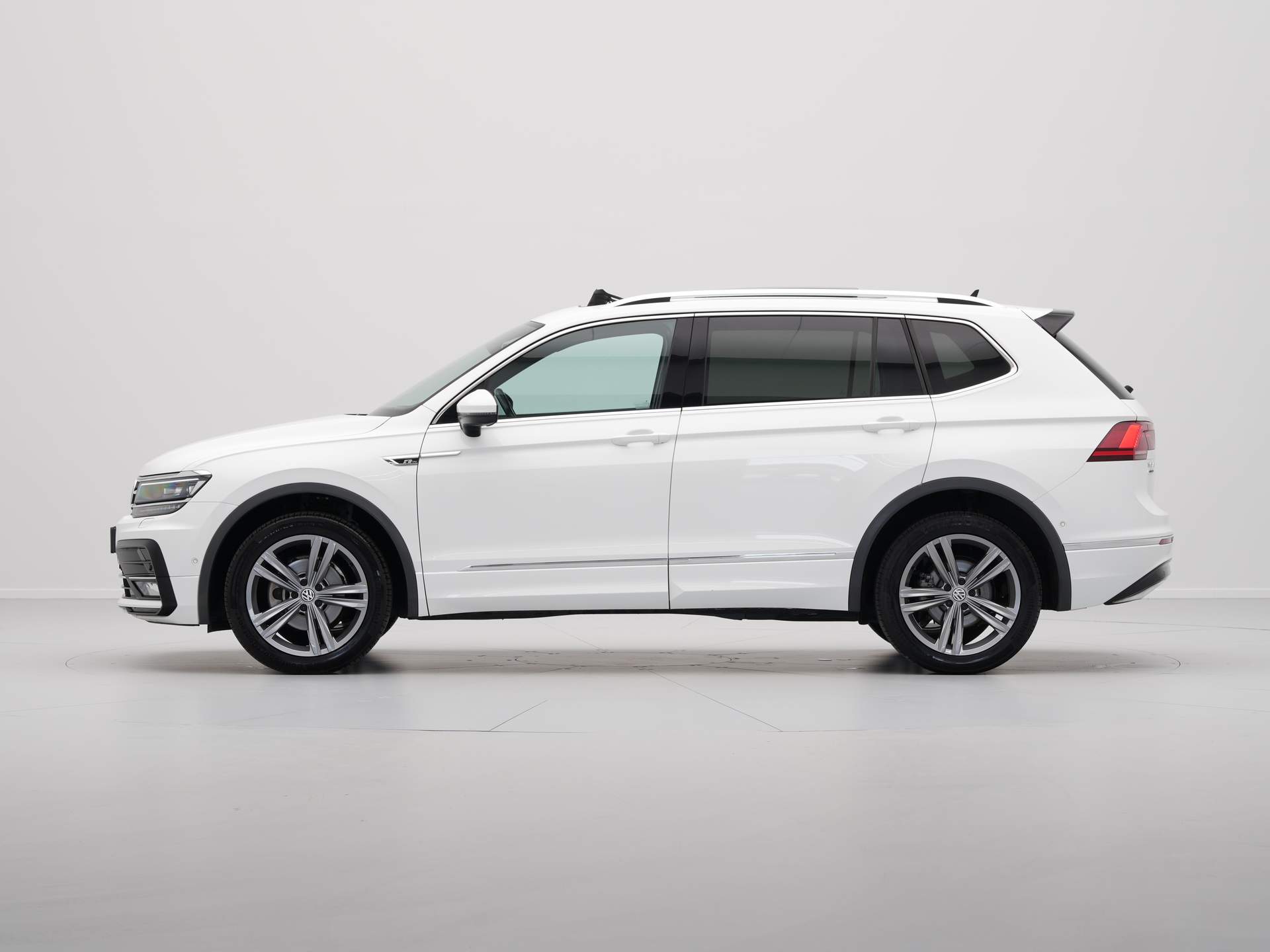 Volkswagen - Tiguan Allspace 1.5 TSI Highline Business R 7p. - 2019