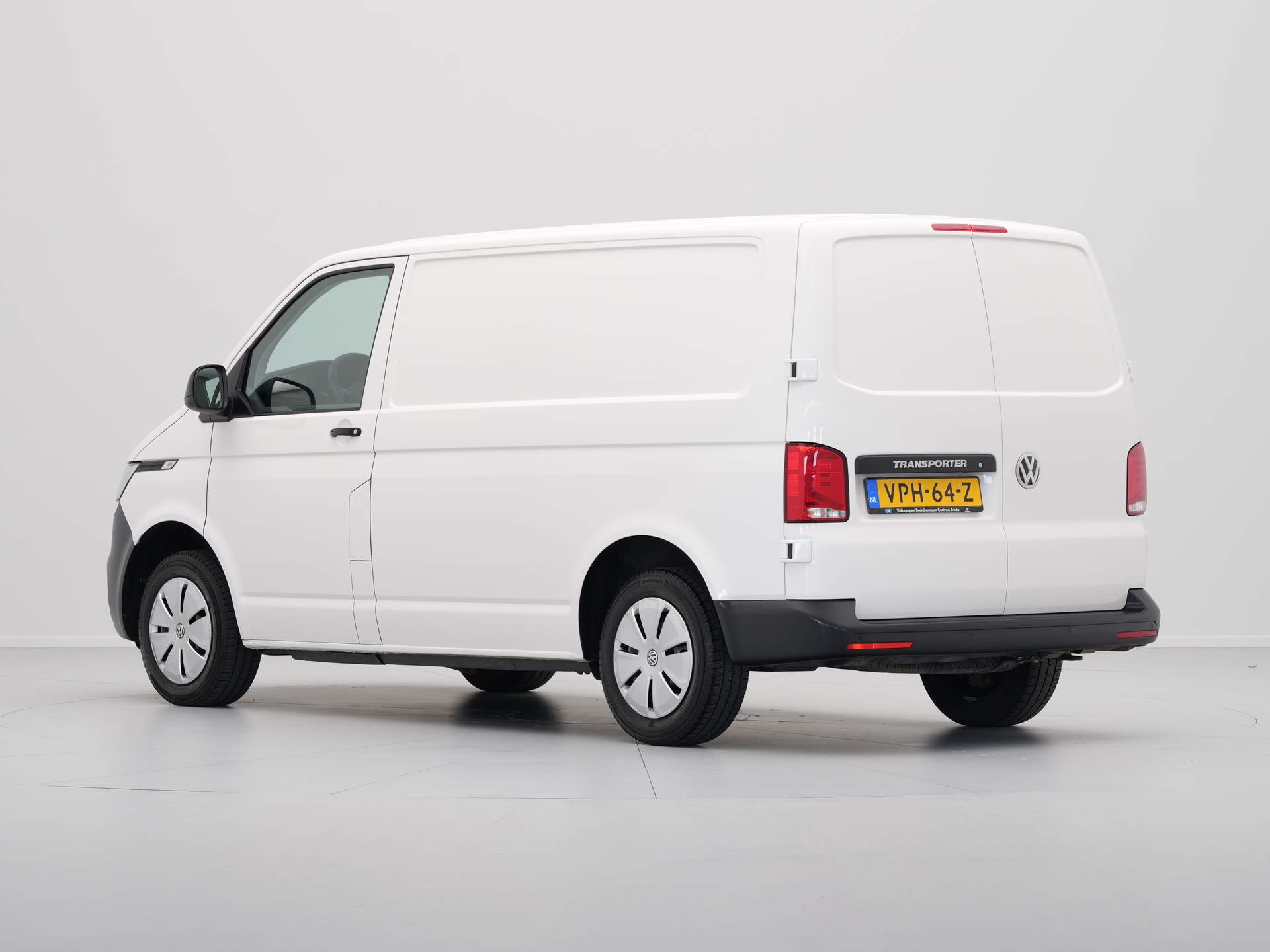 Volkswagen - Transporter 2.0 TDI L1H1 26 Economy Business - 2022