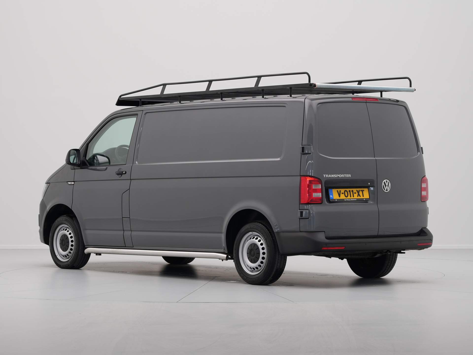 Volkswagen - Transporter 2.0 TDI 100pk L2H1 - 2019