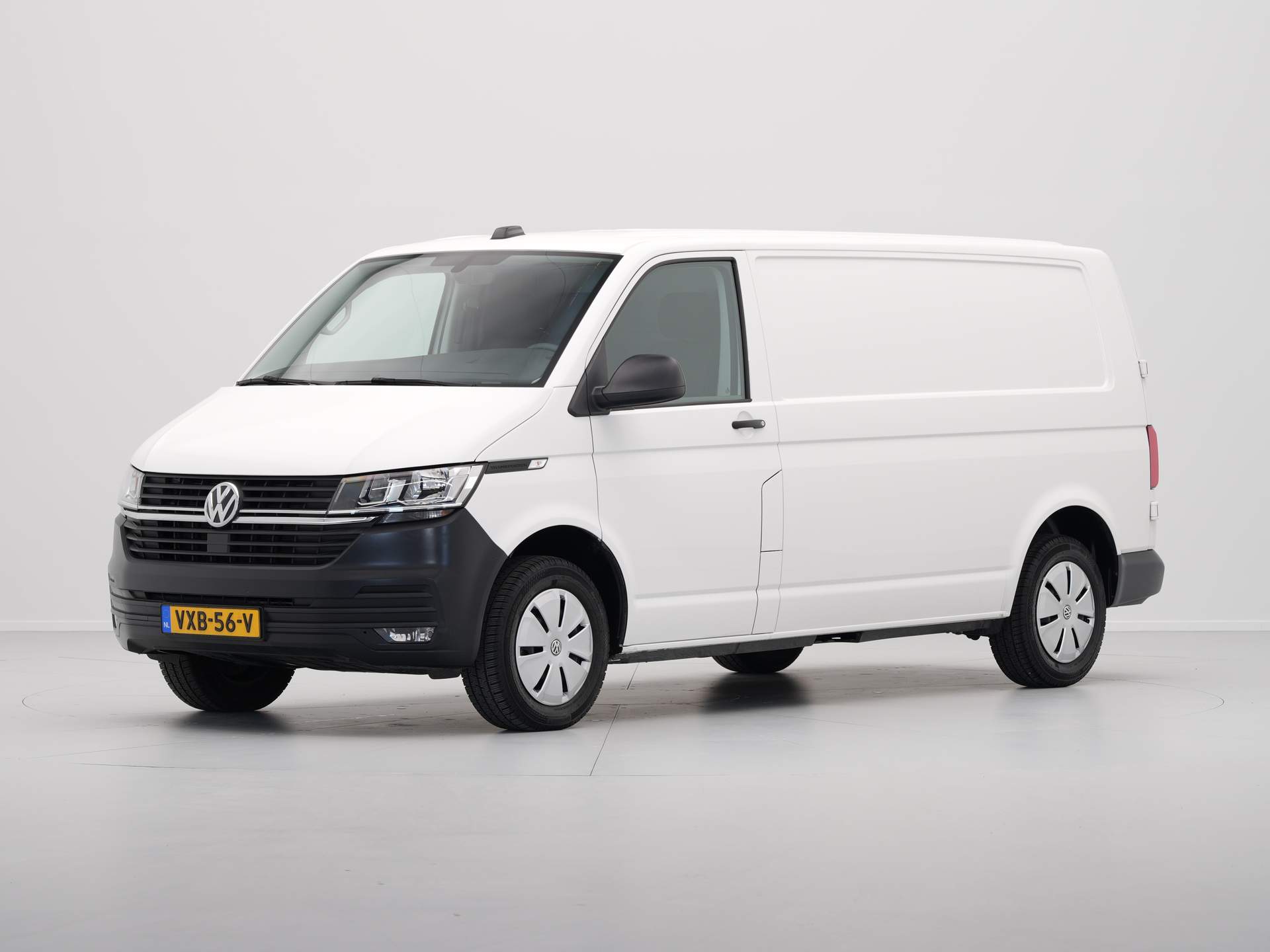 Volkswagen - Transporter 2.0 TDI L2H1 28 - 2023