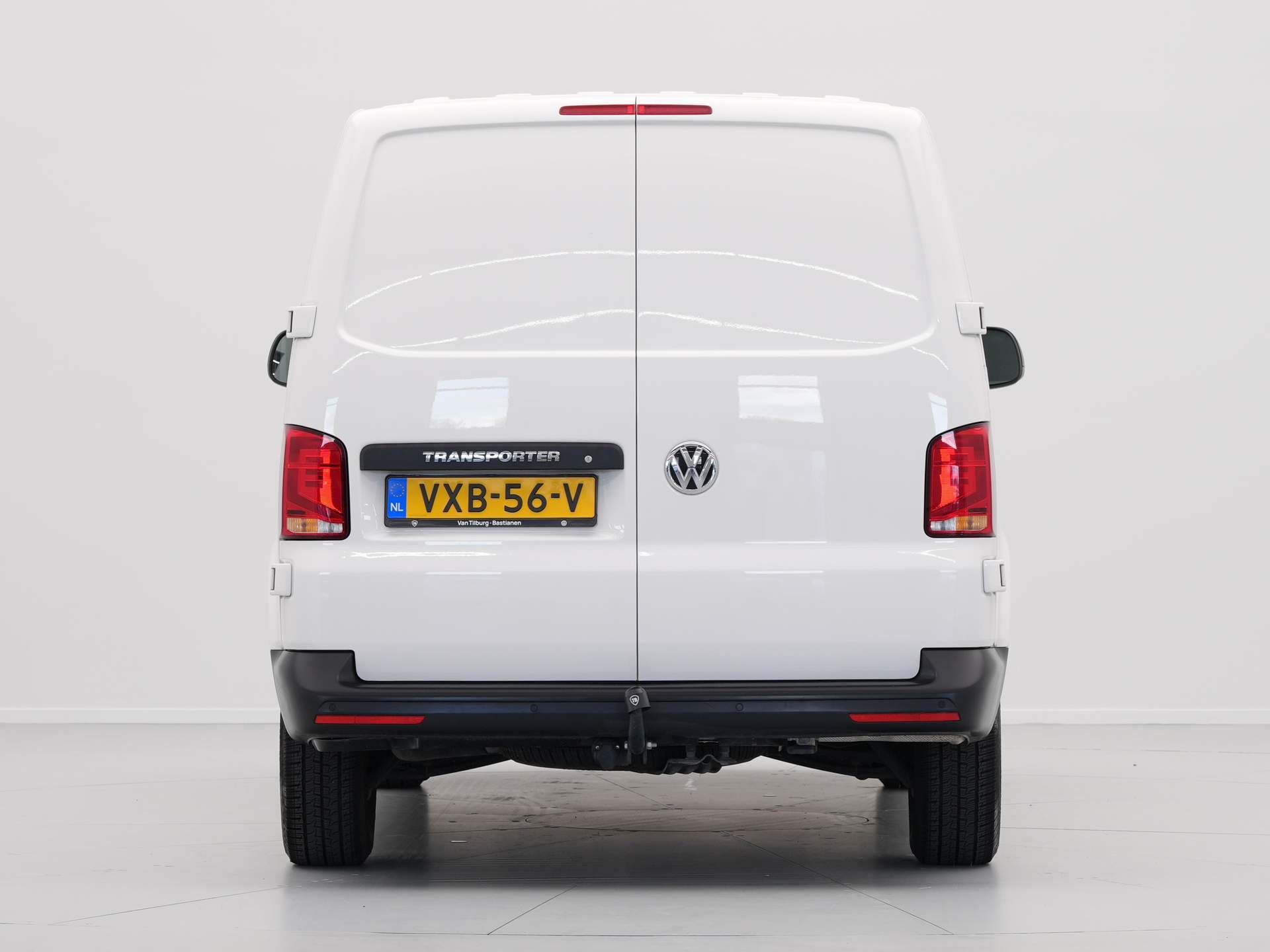 Volkswagen - Transporter 2.0 TDI L2H1 28 - 2023