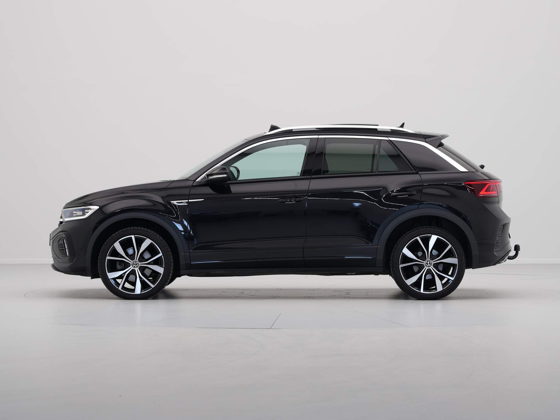 Volkswagen - T-Roc 1.5 TSI 150pk DSG R-Line Business+ - 2022