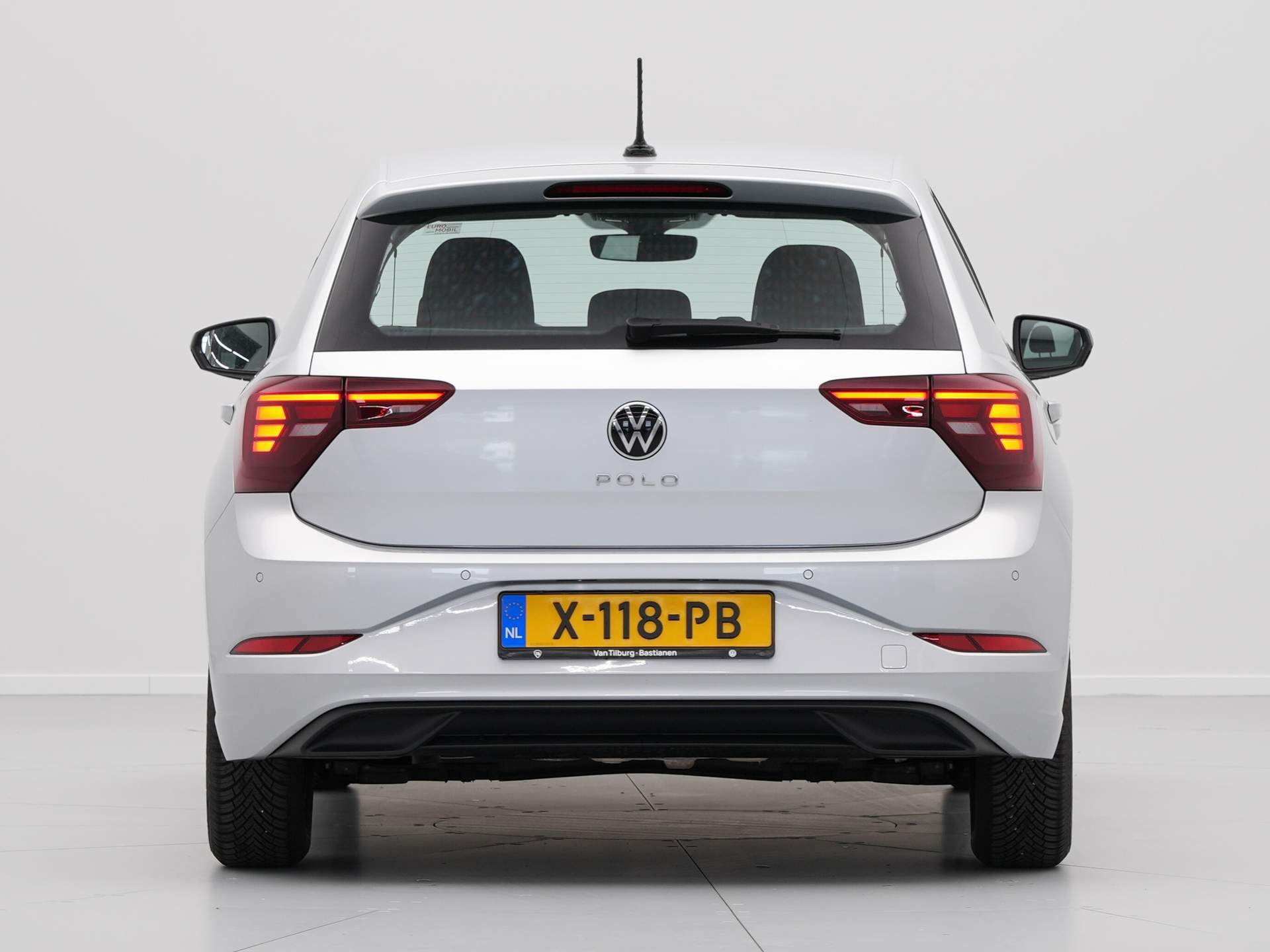 Volkswagen - Polo 1.0 TSI Life - 2024