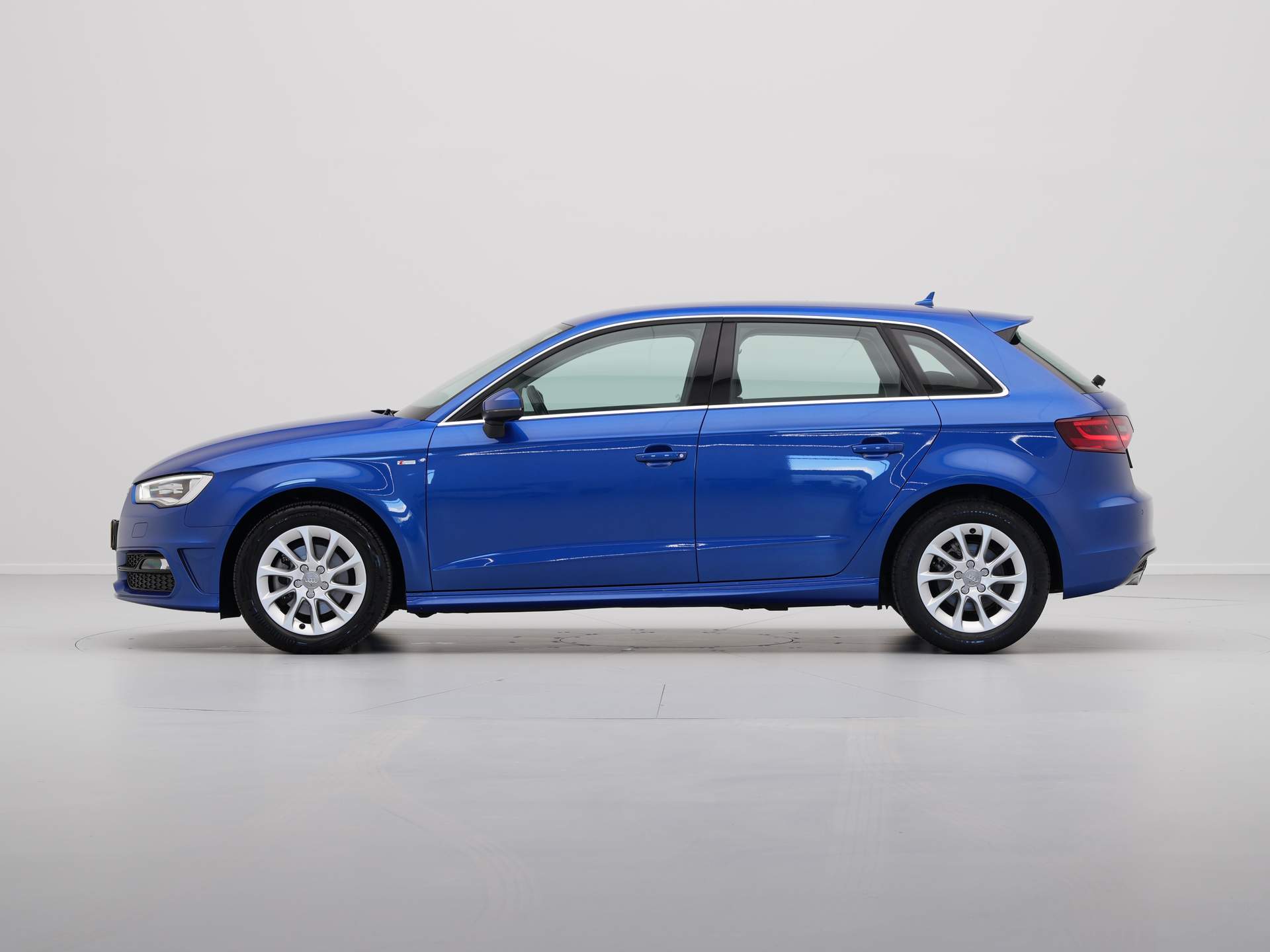 Audi - A3 Sportback 1.2 TFSI 110pk Ambition S-Line - 2016