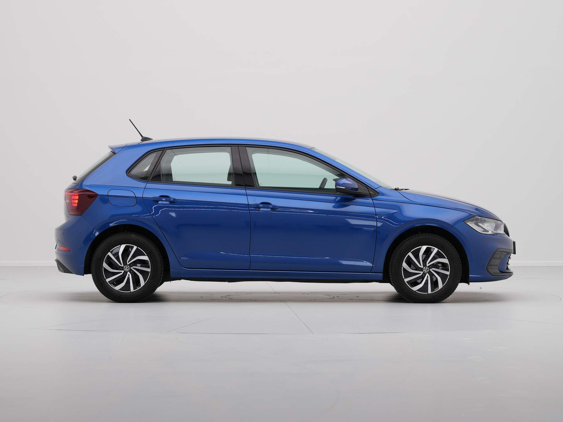 Volkswagen - Polo 1.0 TSI Life - 2024