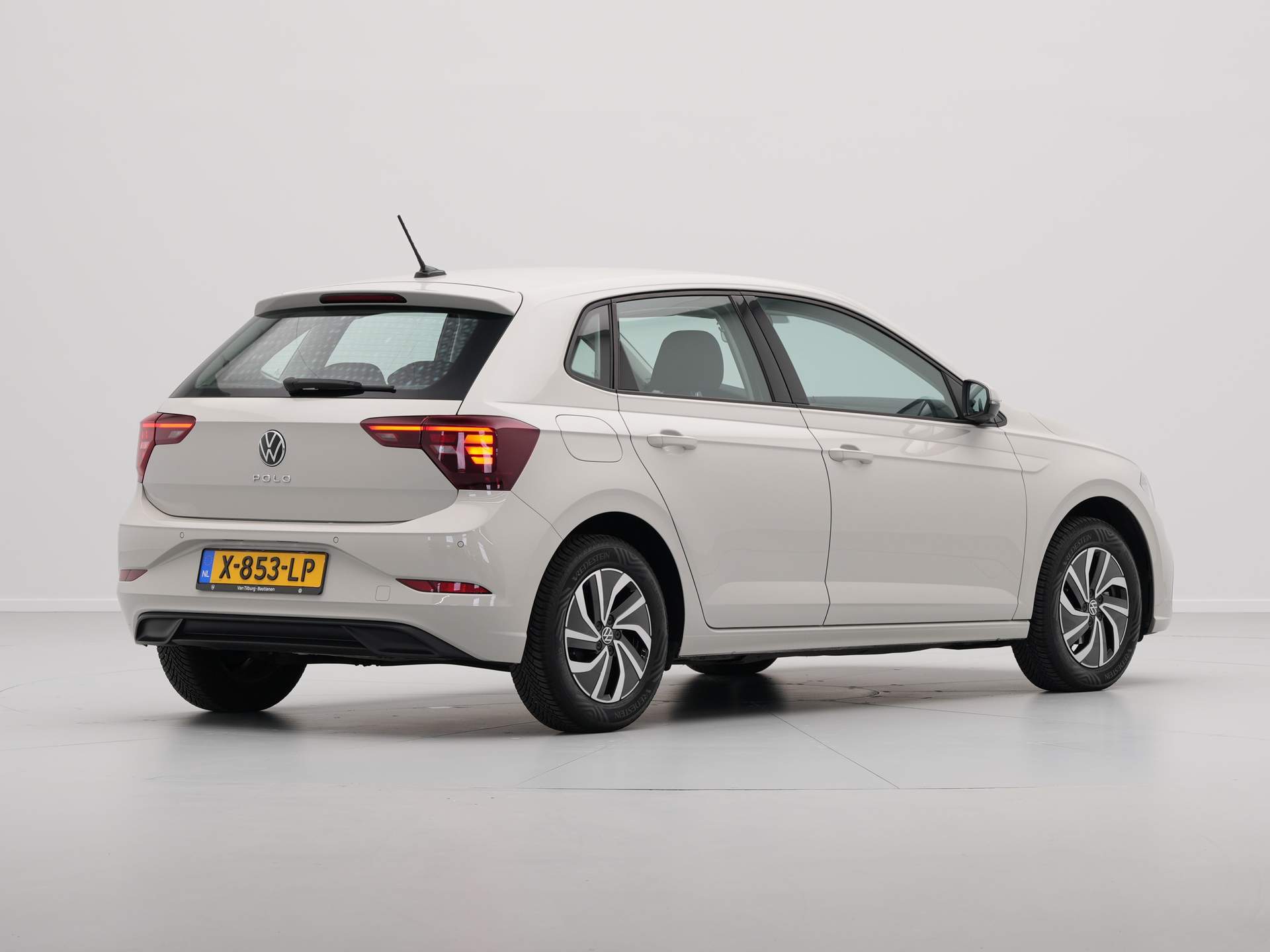 Volkswagen - Polo 1.0 TSI 95pk DSG Life - 2024