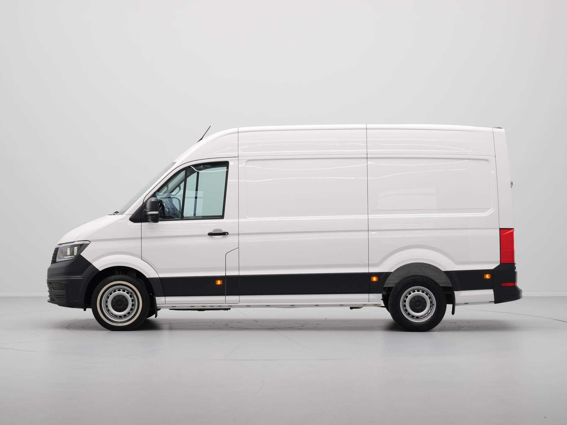 Volkswagen - Crafter 30 2.0 TDI 102pk L3H3 - 2023