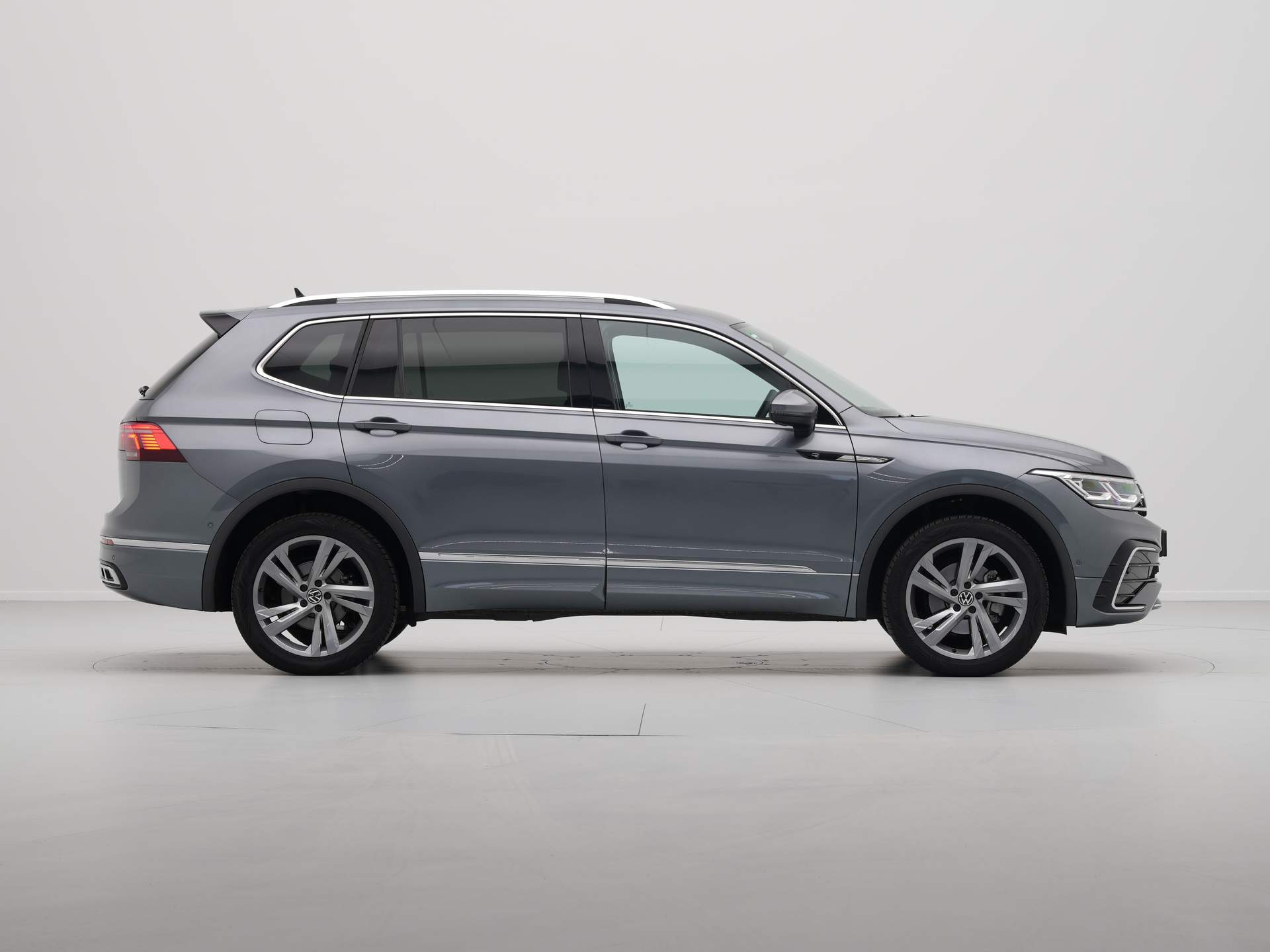 Volkswagen - Tiguan Allspace 1.5 TSI R-Line 7p. - 2023