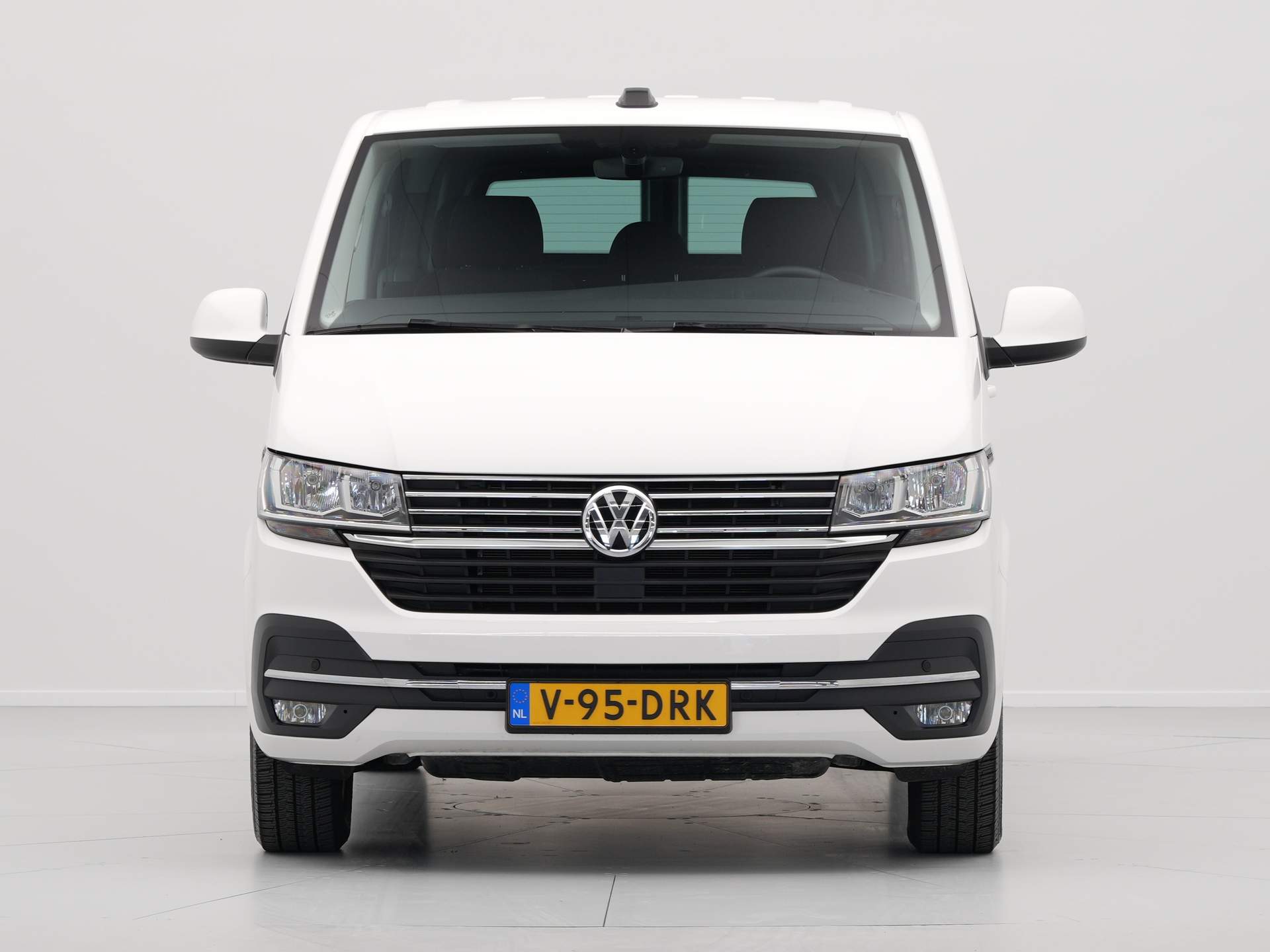 Volkswagen - Transporter 2.0 TDI L2H1 30 DC Highline - 2024