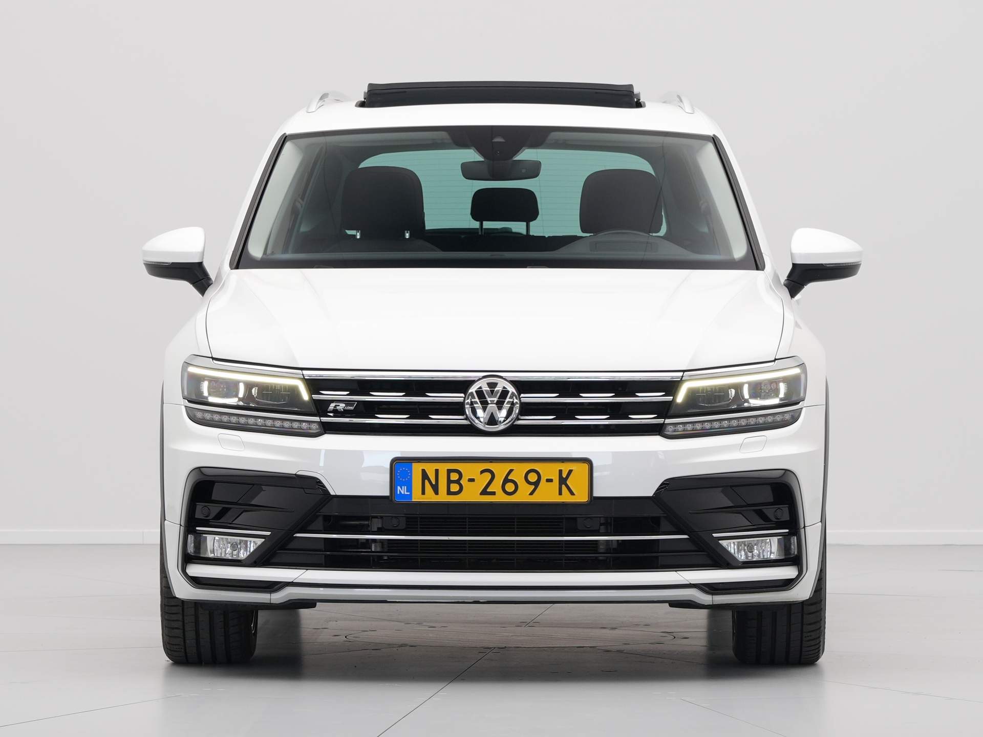 Volkswagen - Tiguan 1.4 TSI 150pk DSG Highline R-Line - 2017