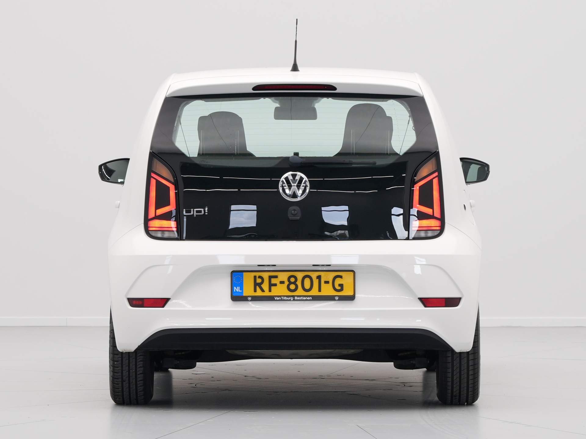 Volkswagen - up! 1.0 BMT move up! - 2017