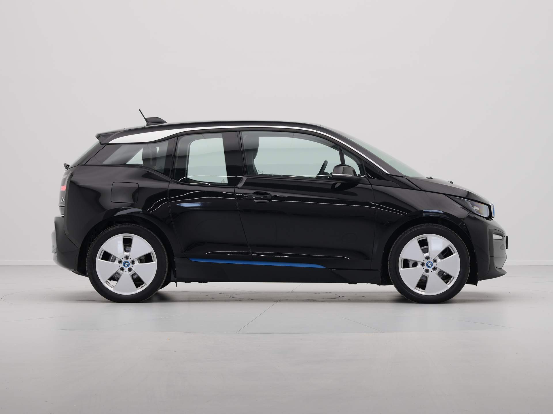 BMW - i3 Basis 120Ah 42 kWh - 2019