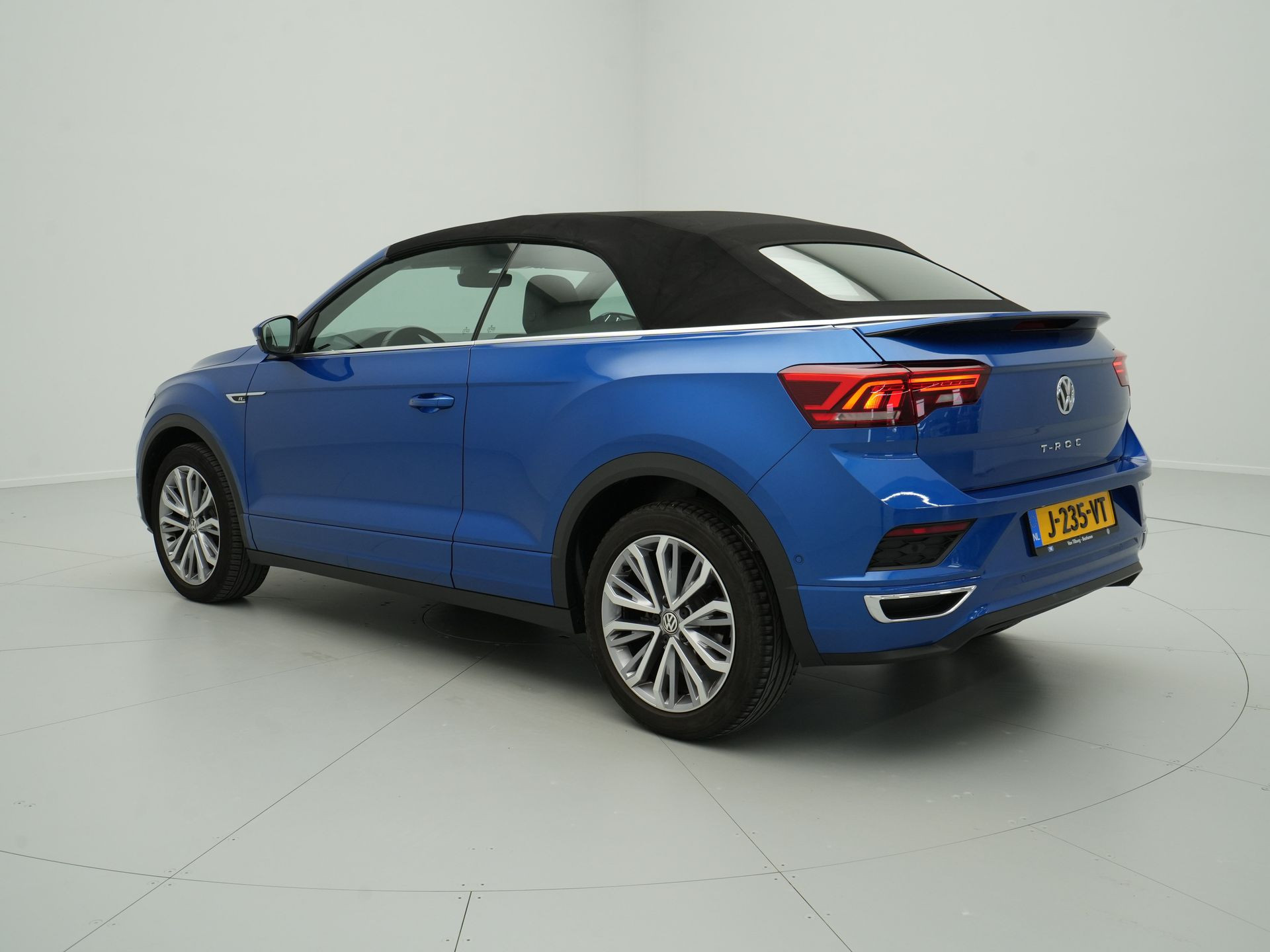 Volkswagen - T-Roc Cabrio 1.5 TSI 150pk DSG R-Line - 2020