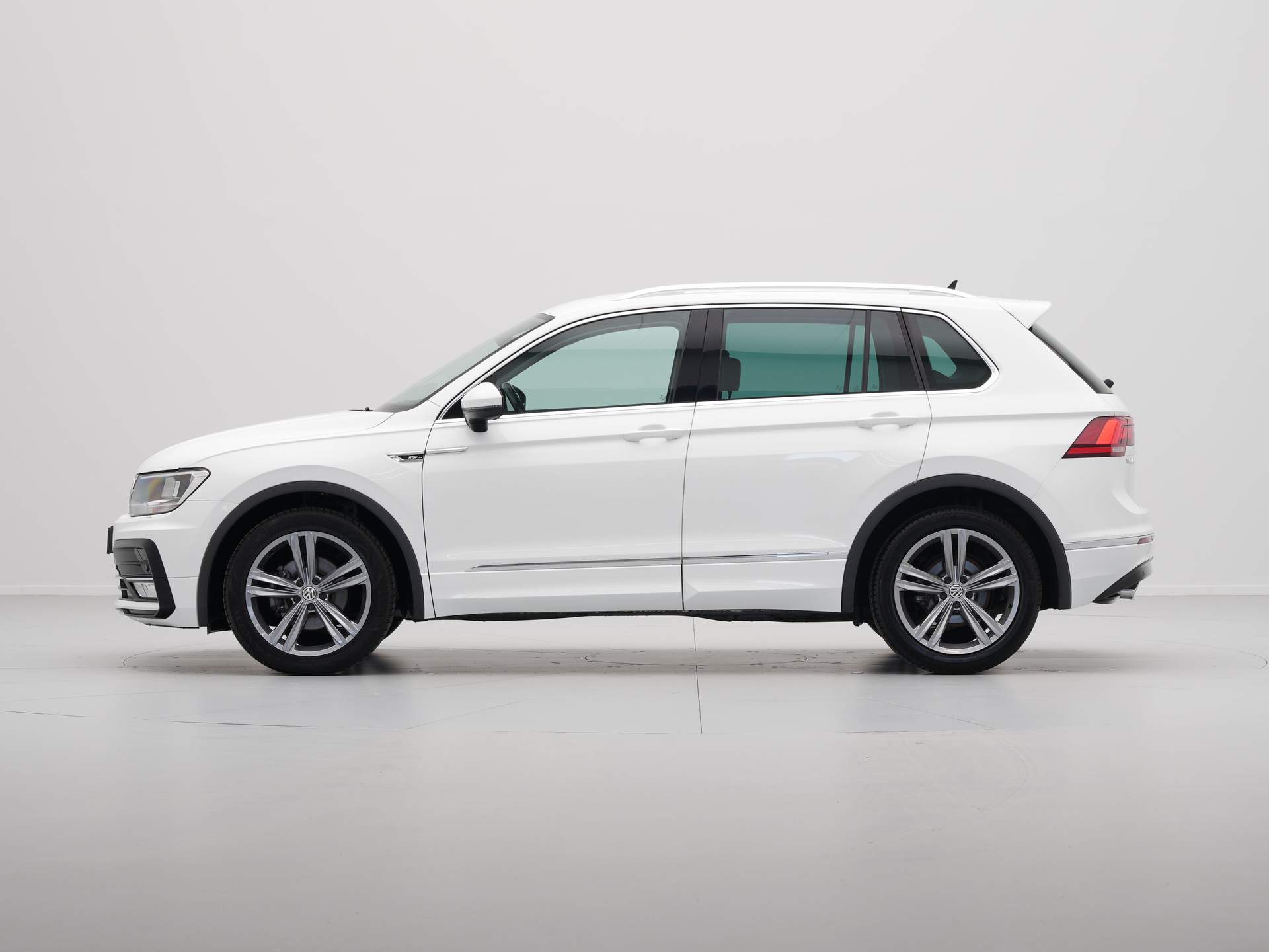 Volkswagen - Tiguan 1.4 TSI 150pk R-Line - 2017