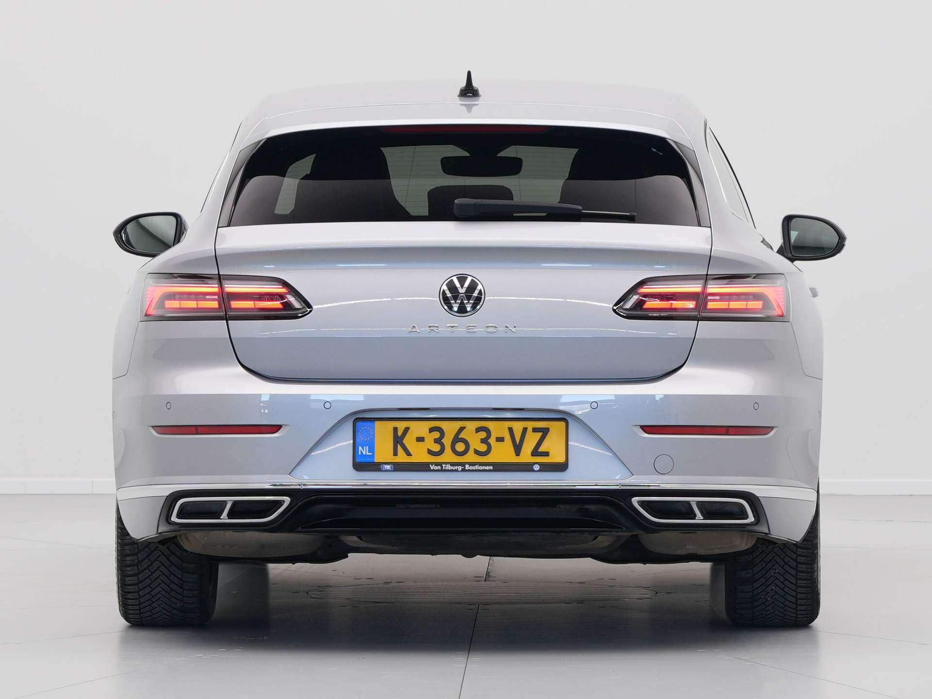 Volkswagen - Arteon Shooting Brake 2.0 TSI 190pk DSG R-Line Business+ - 2021