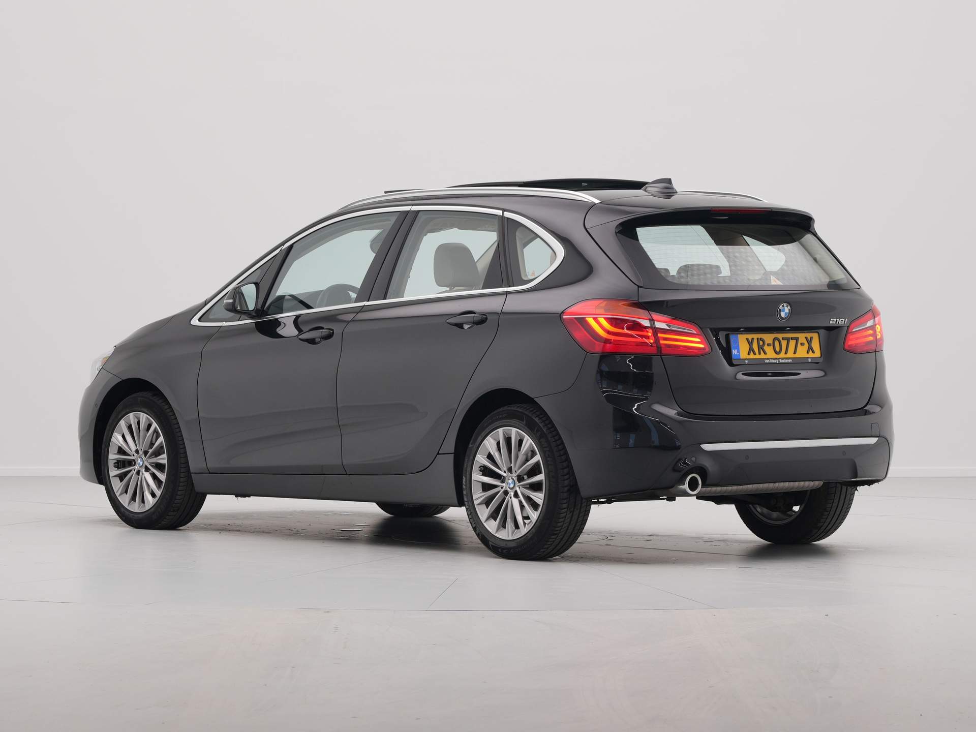 BMW - 2 Serie Active Tourer 218i 140pk Automaat High Executive Edition - 2019