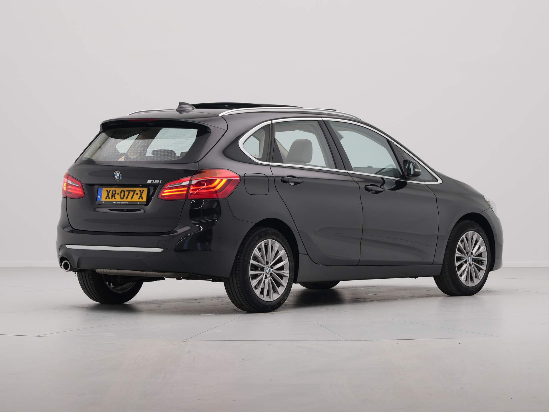 BMW - 2 Serie Active Tourer 218i 140pk Automaat High Executive Edition - 2019