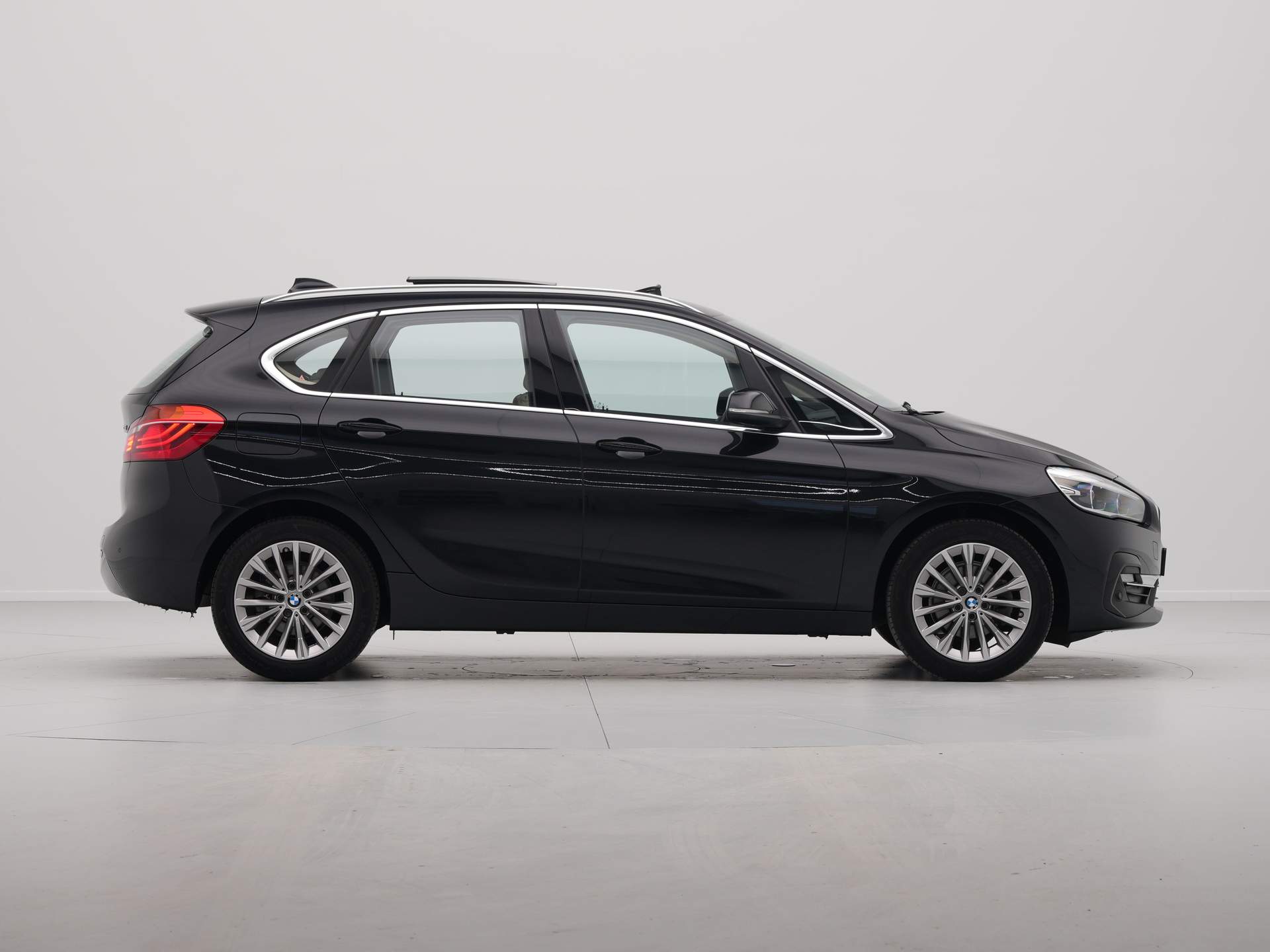 BMW - 2 Serie Active Tourer 218i 140pk Automaat High Executive Edition - 2019