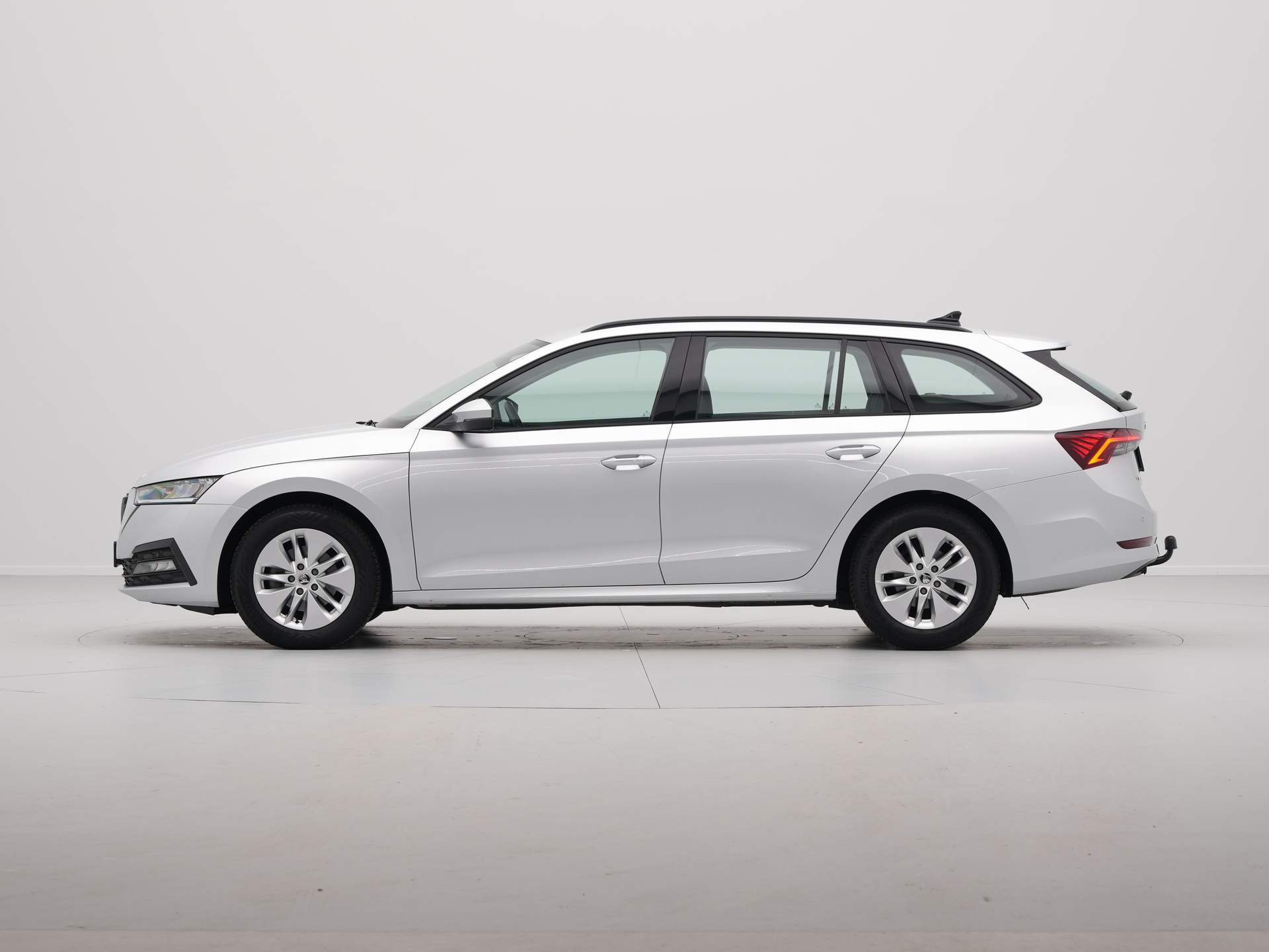 Škoda - Octavia Combi 1.0 TSI 110pk Business Edition - 2023