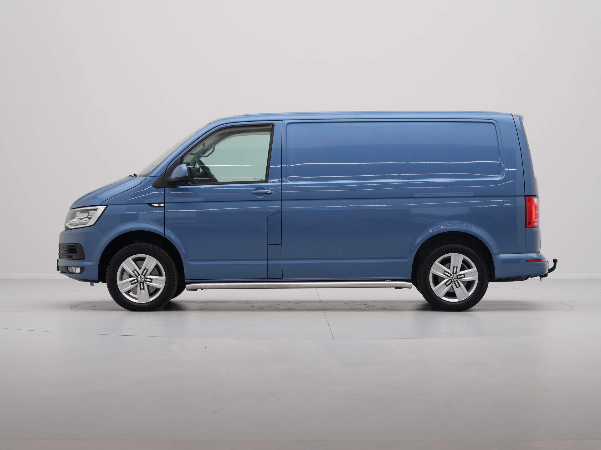 Volkswagen - Transporter 2.0 TDI 204pk DSG L1H1 Highline - 2017