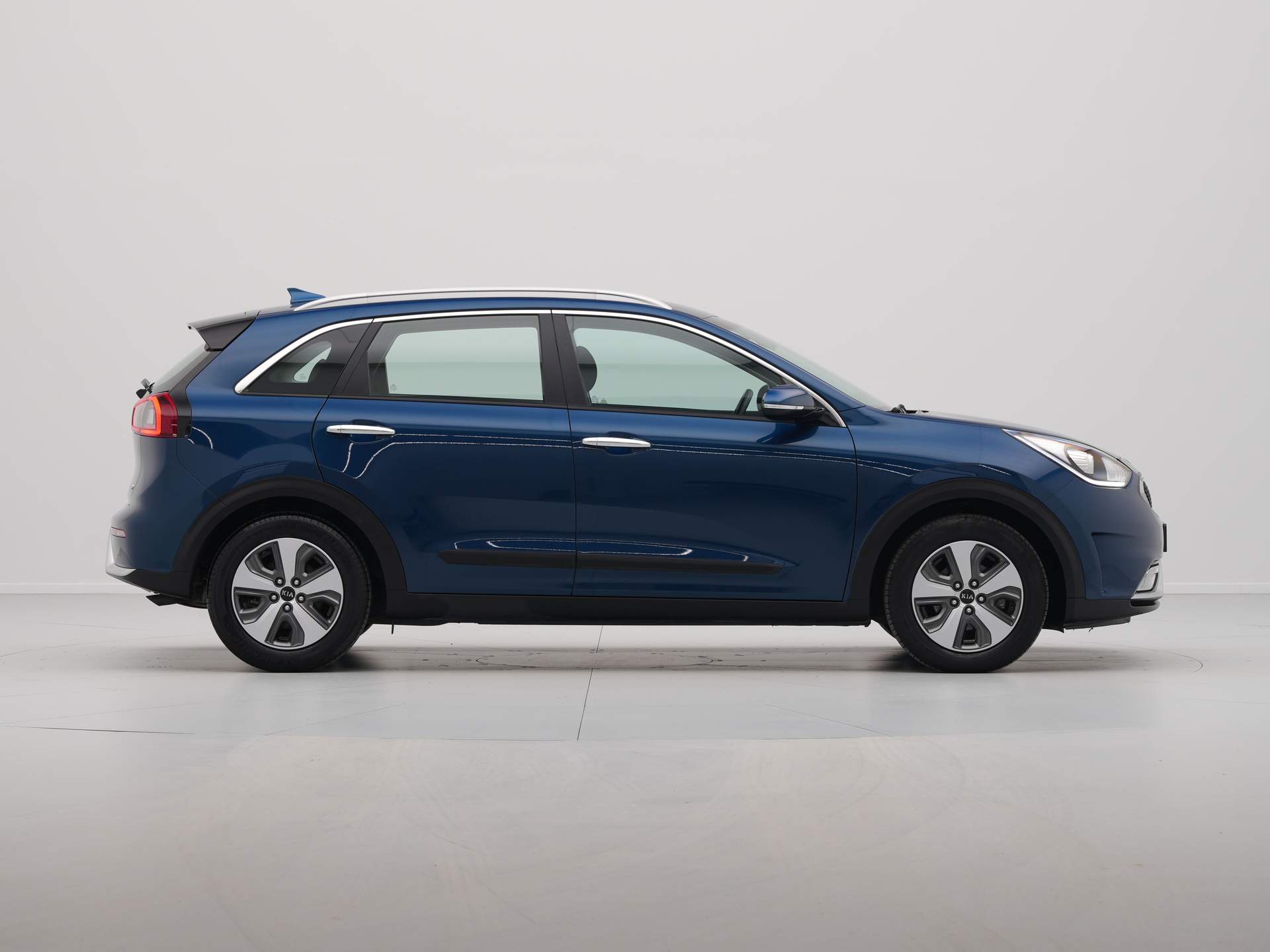 Kia - Niro 1.6 GDi Hybrid DynamicLine - 2019