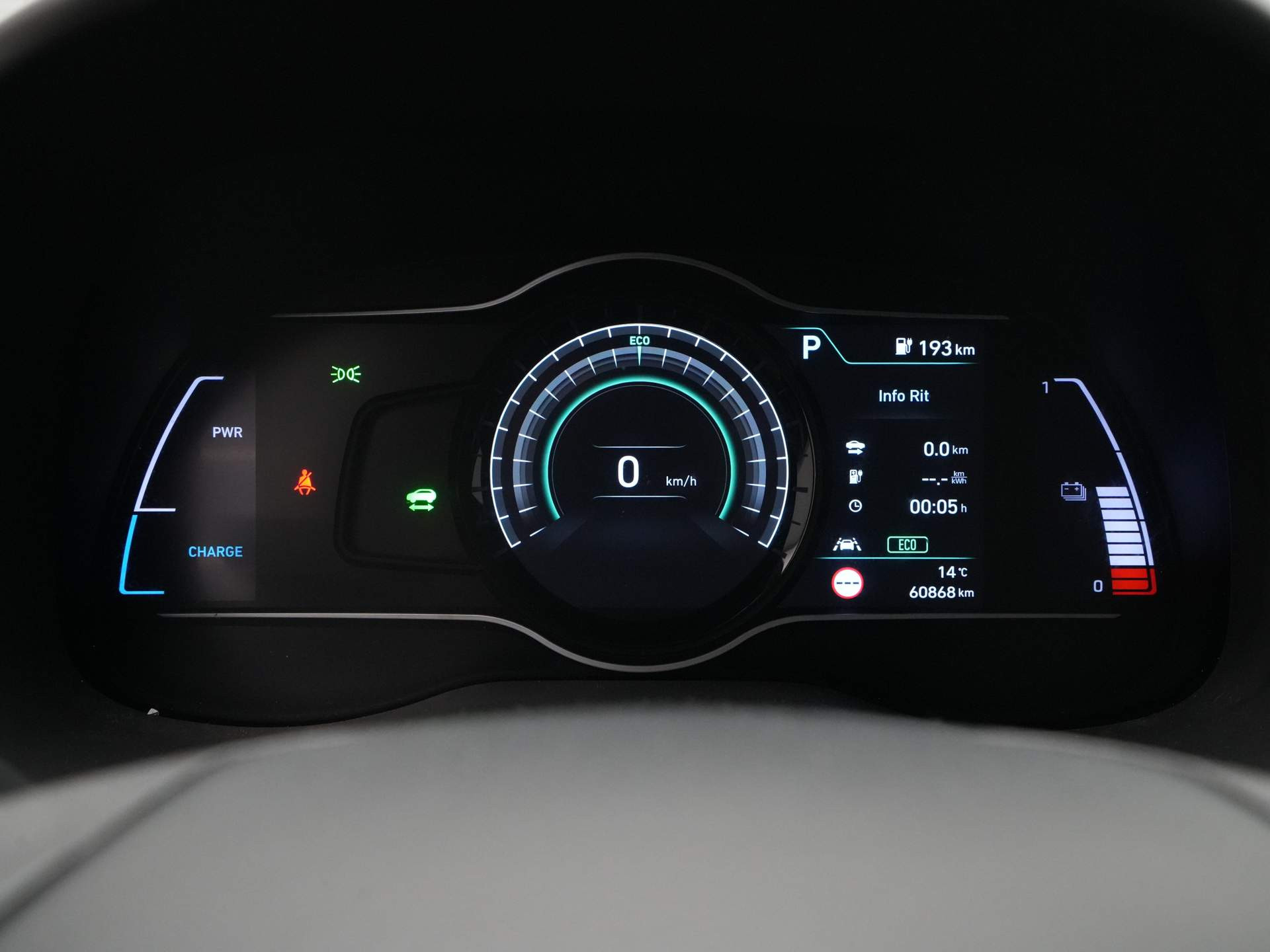 Hyundai - KONA EV Premium 64 kWh - 2019