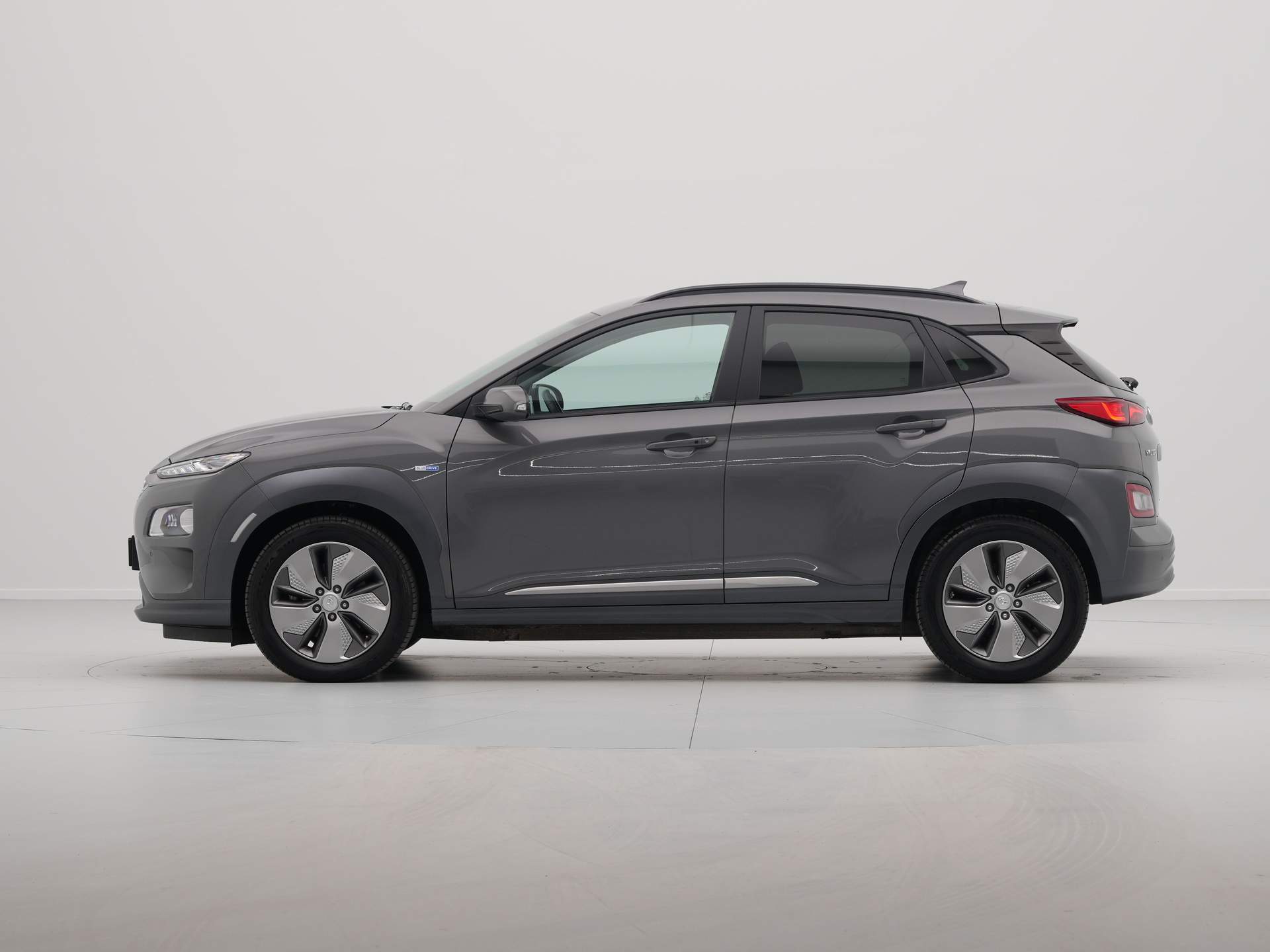 Hyundai - KONA EV Premium 64 kWh - 2019