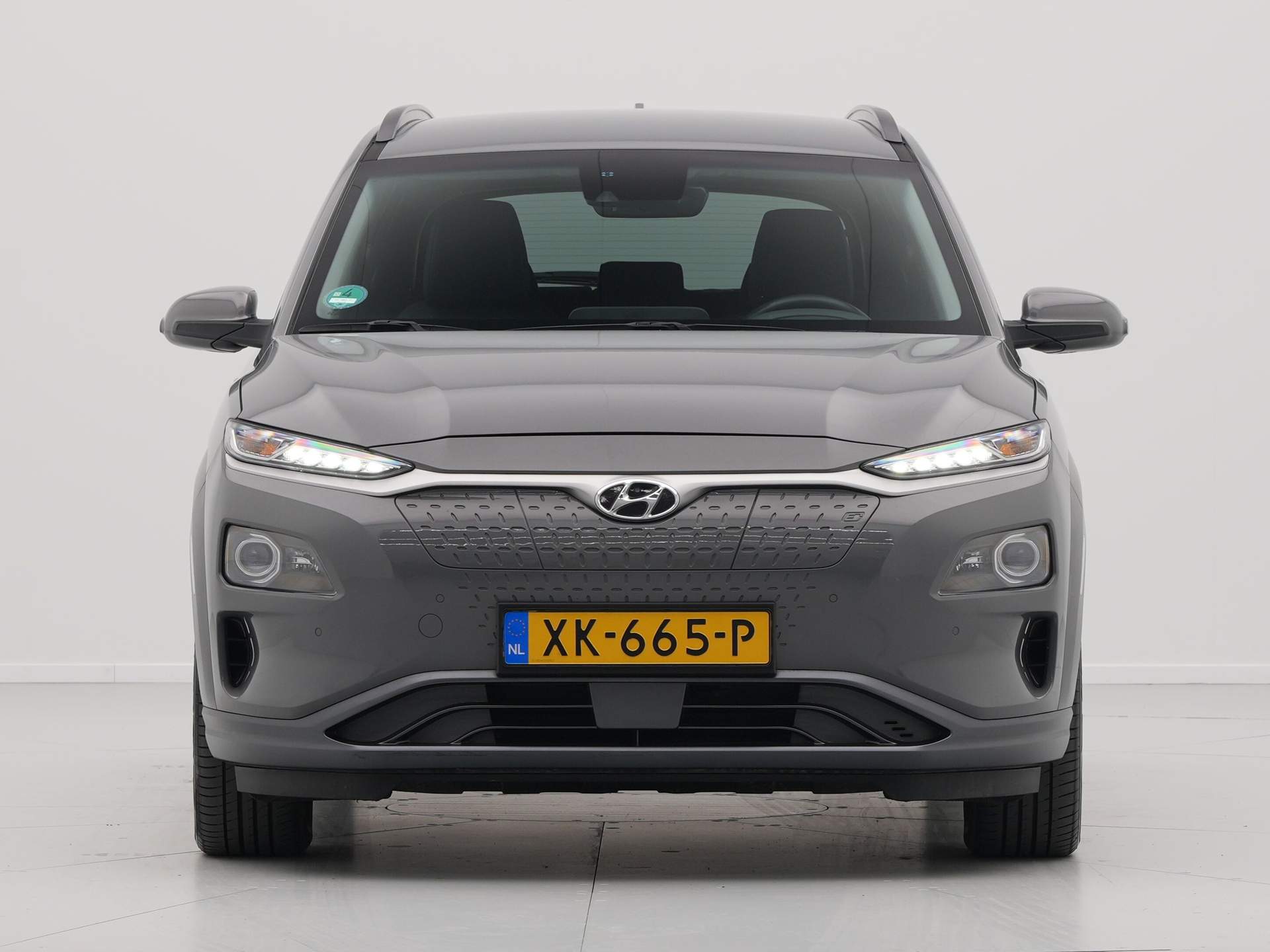 Hyundai - KONA EV Premium 64 kWh - 2019