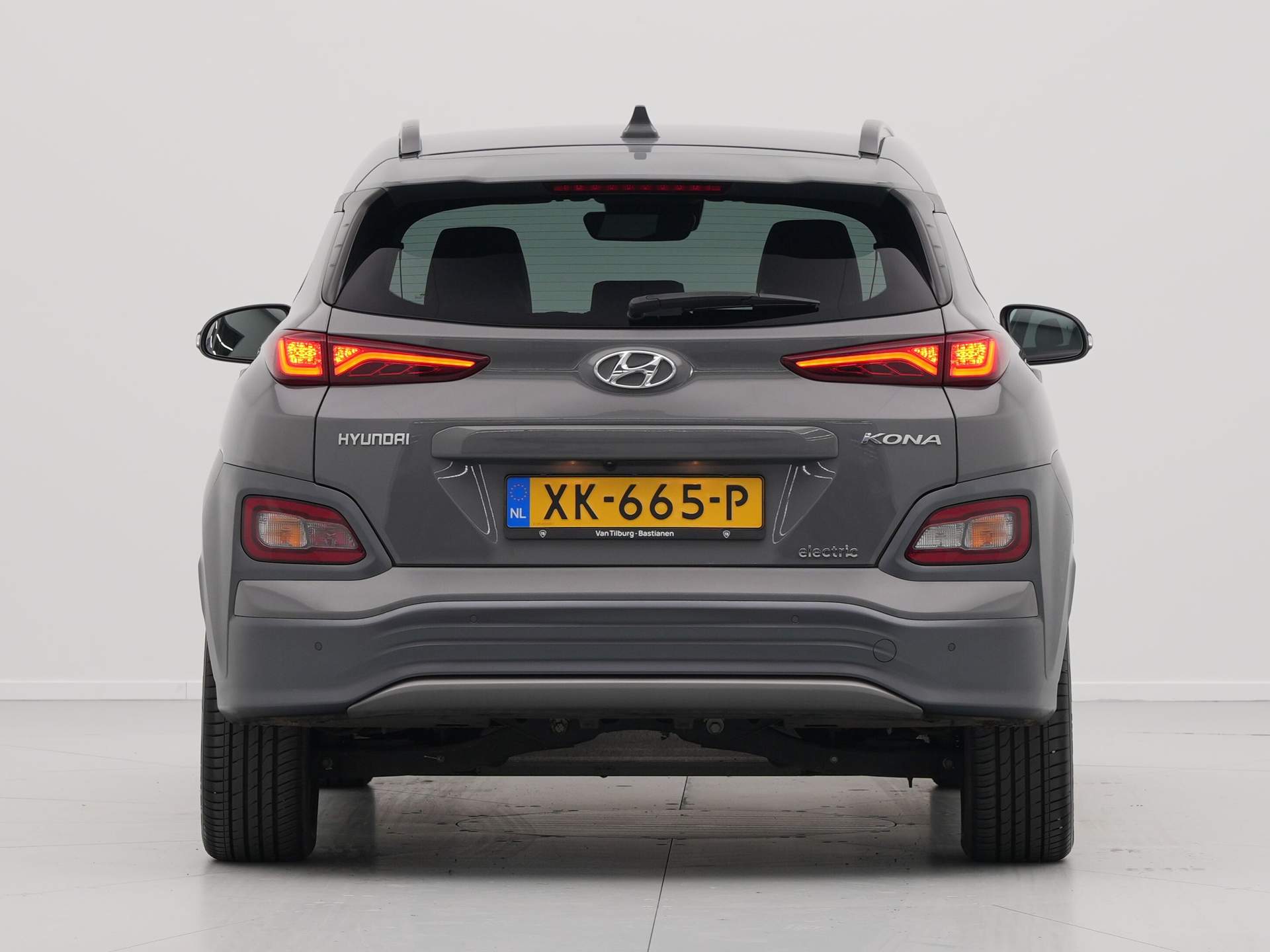 Hyundai - KONA EV Premium 64 kWh - 2019