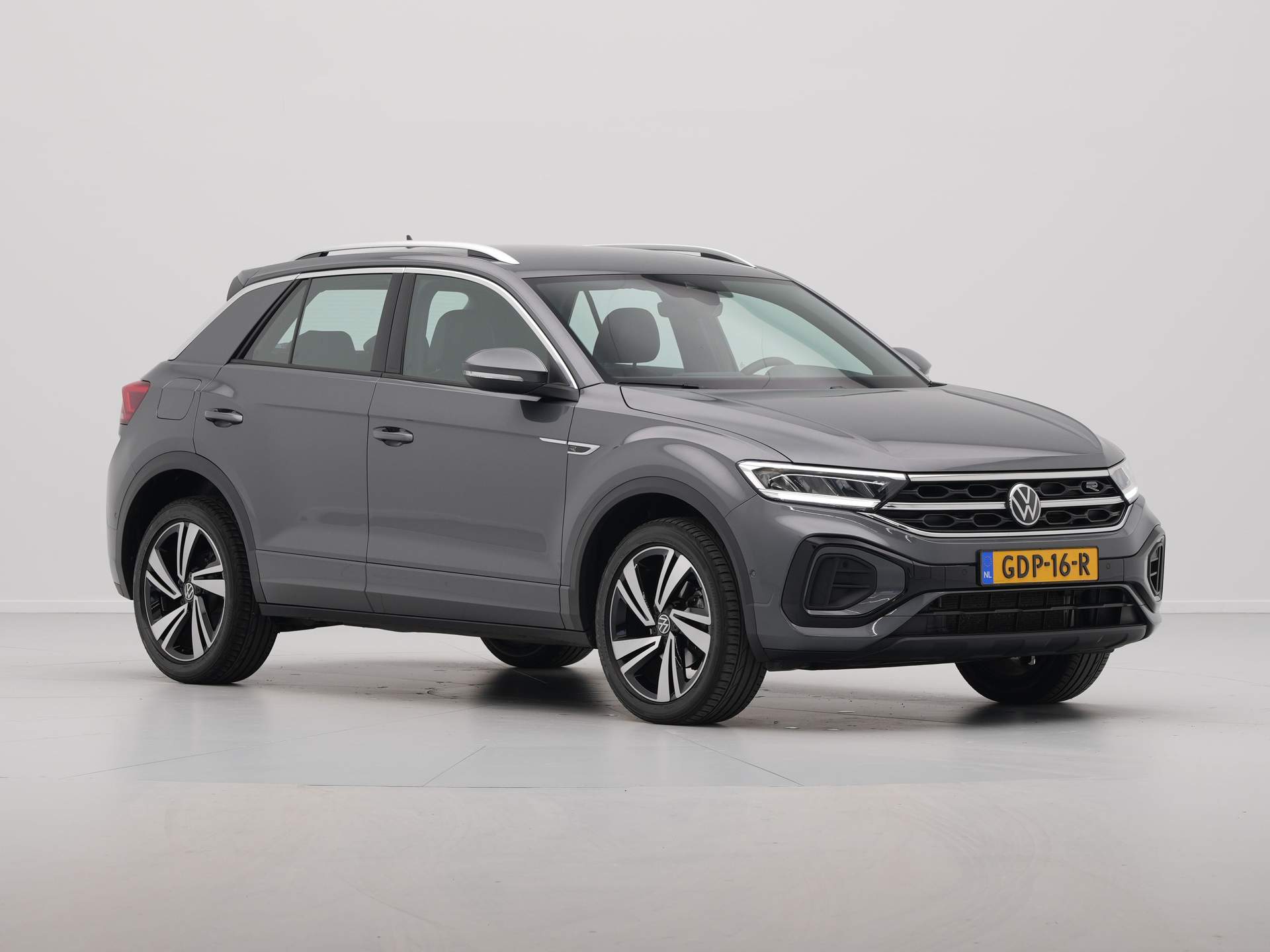 Volkswagen - T-Roc 1.5 TSI 150pk DSG R-Line - 2024