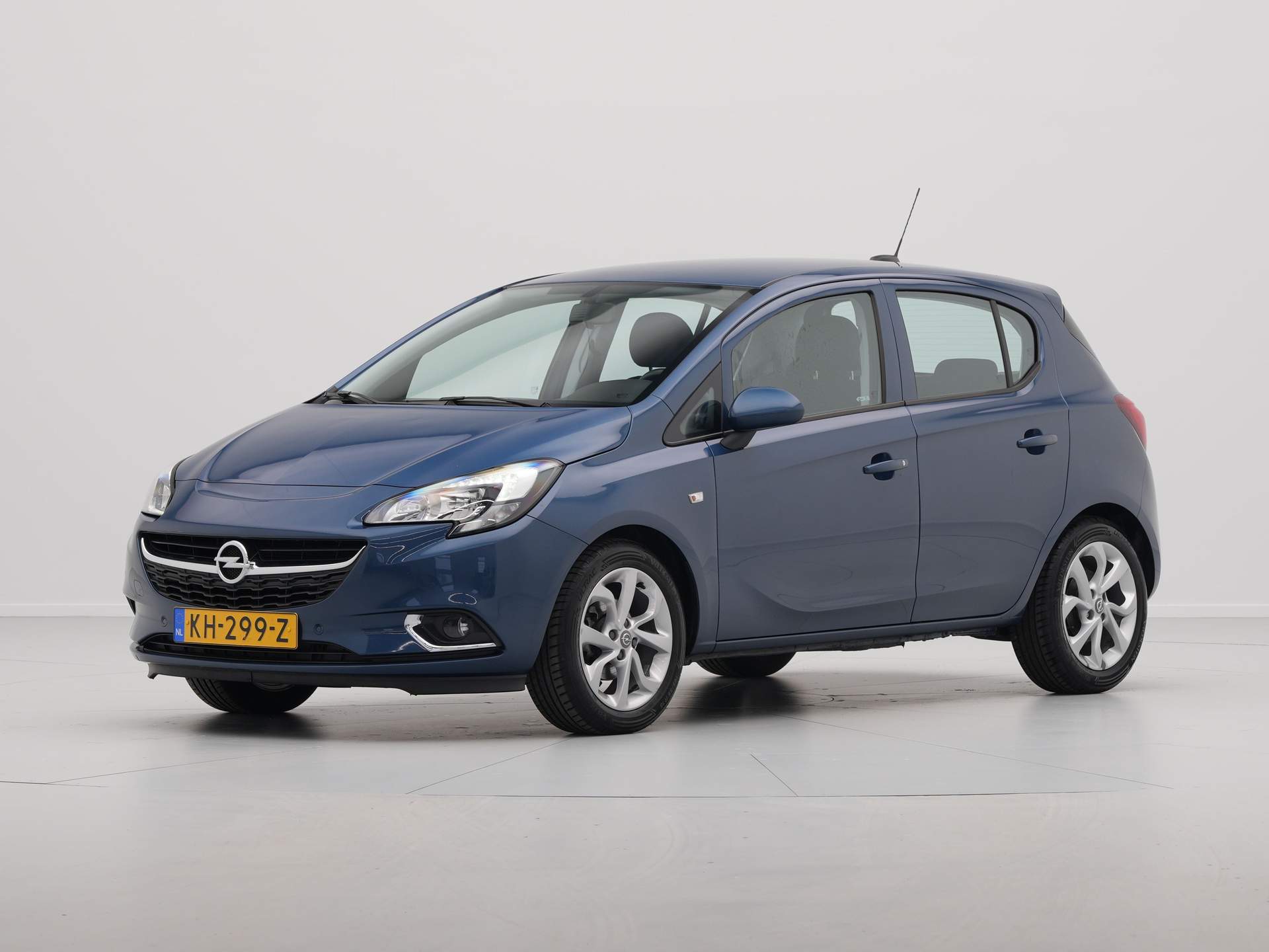 Opel - Corsa 1.4 90pk Color Edition - 2016