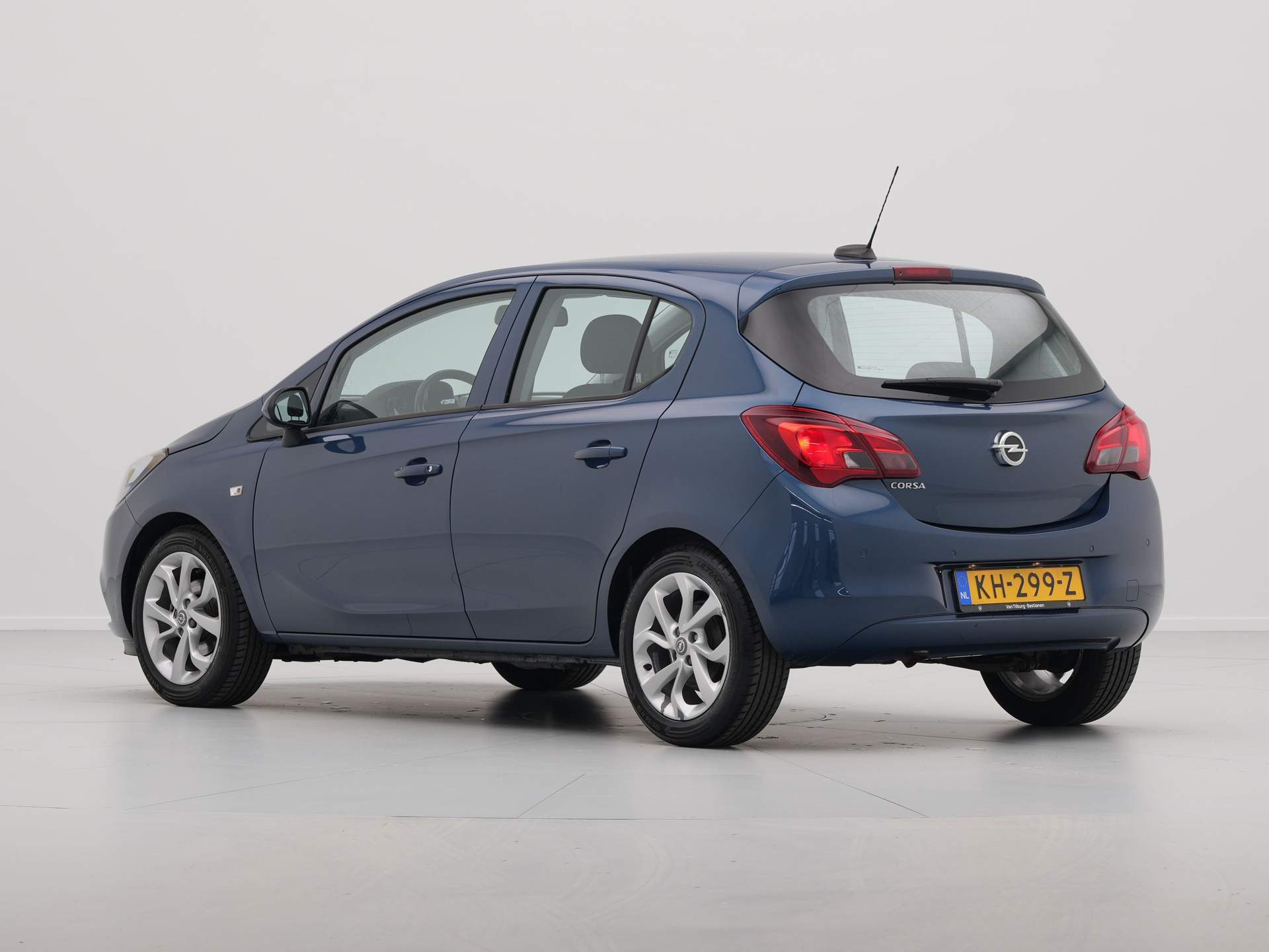 Opel - Corsa 1.4 90pk Color Edition - 2016