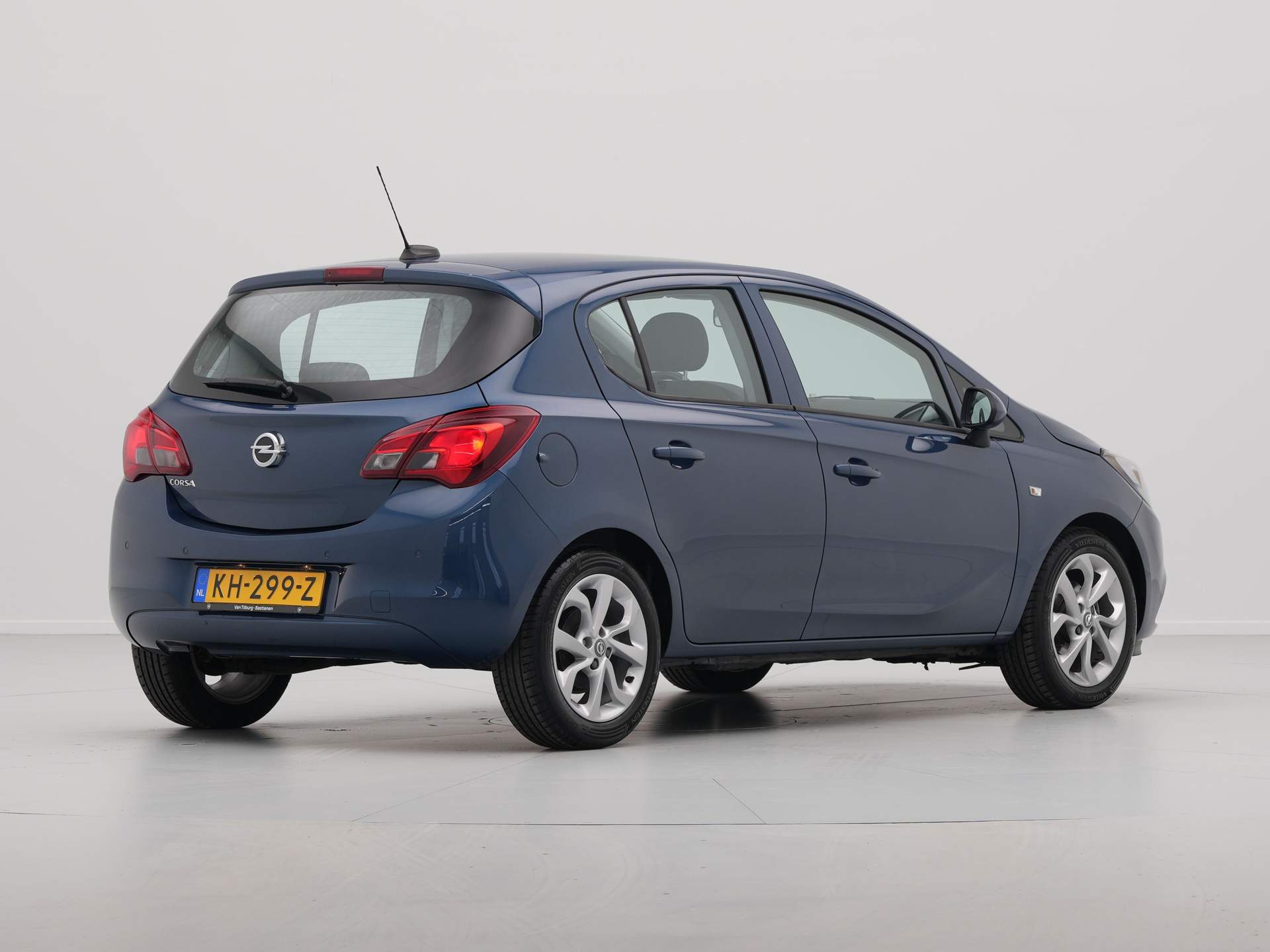 Opel - Corsa 1.4 90pk Color Edition - 2016