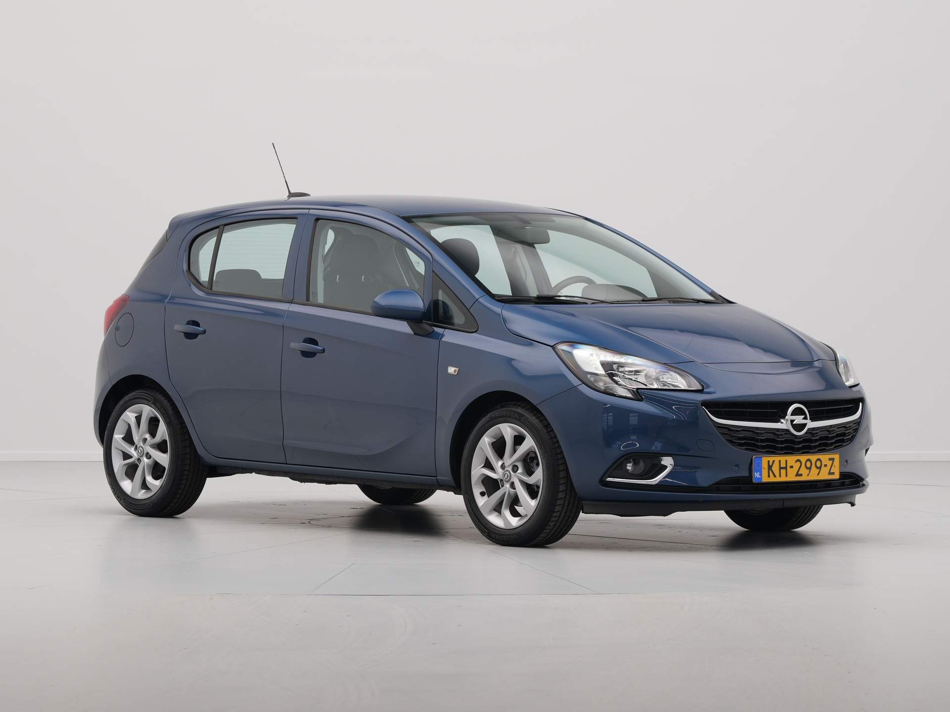 Opel - Corsa 1.4 90pk Color Edition - 2016